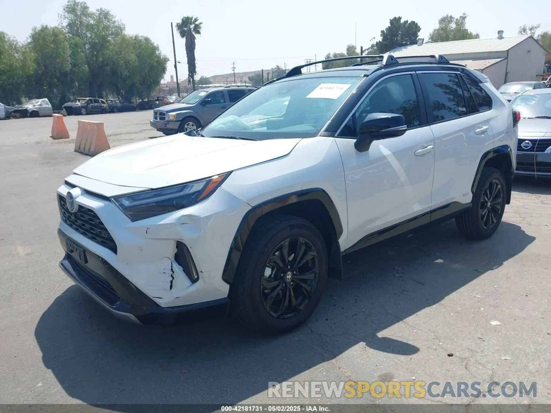 2 Photograph of a damaged car 4T3E6RFV0PU138218 TOYOTA RAV4 HYBRID 2023