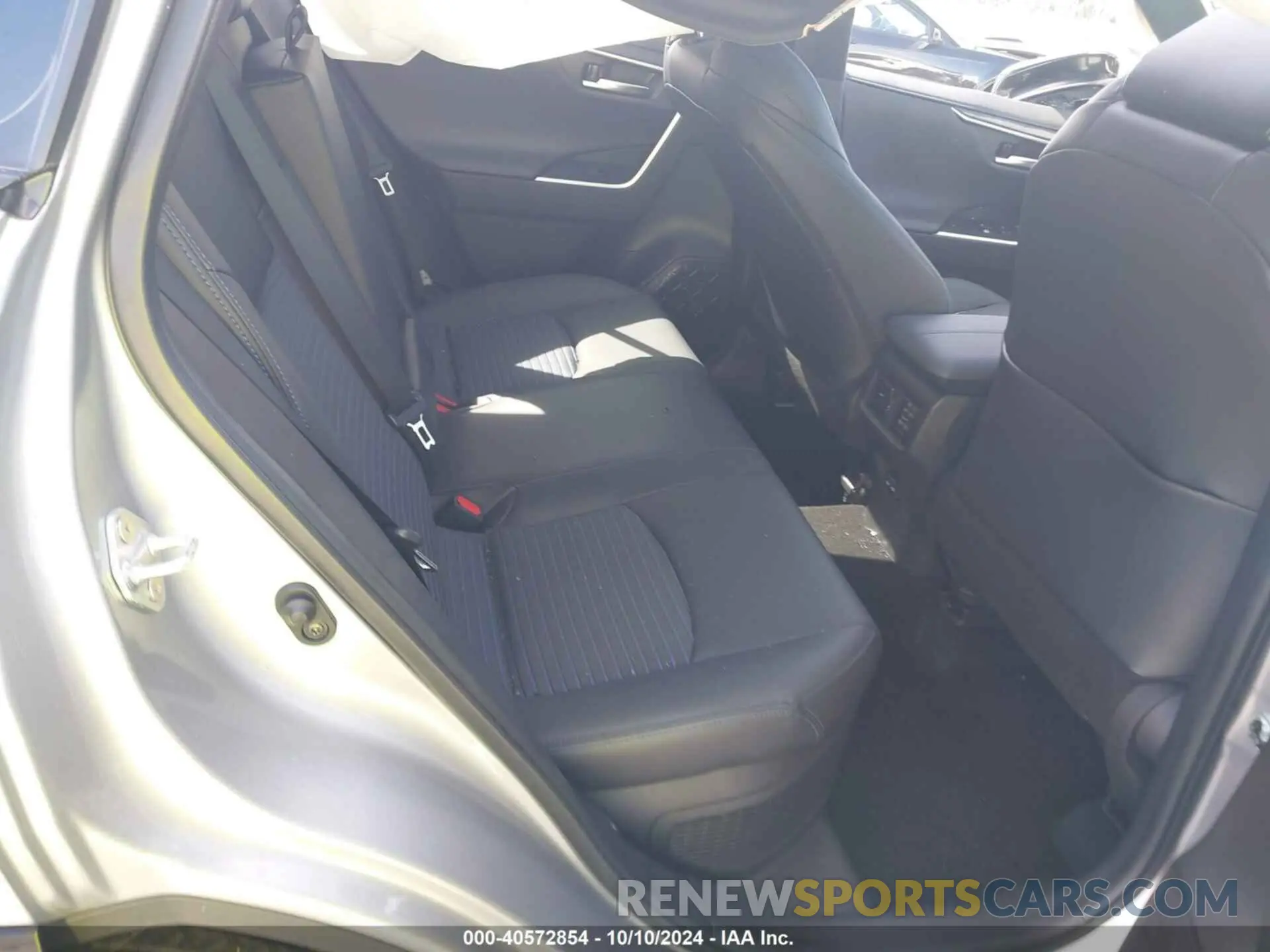 8 Фотография поврежденного автомобиля 4T3E6RFV1PU114574 TOYOTA RAV4 HYBRID 2023