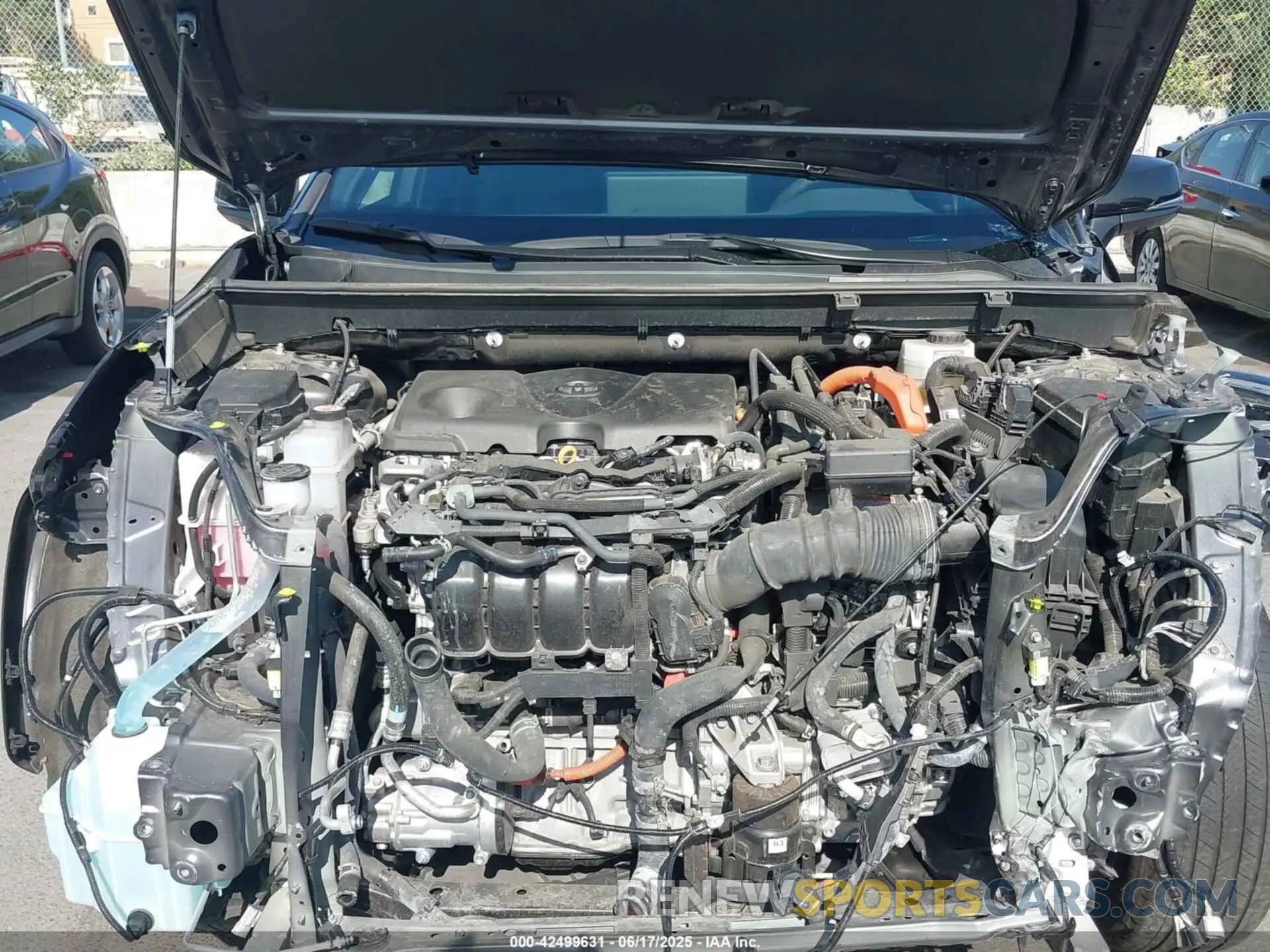10 Photograph of a damaged car 4T3E6RFV6PU120175 TOYOTA RAV4 HYBRID 2023