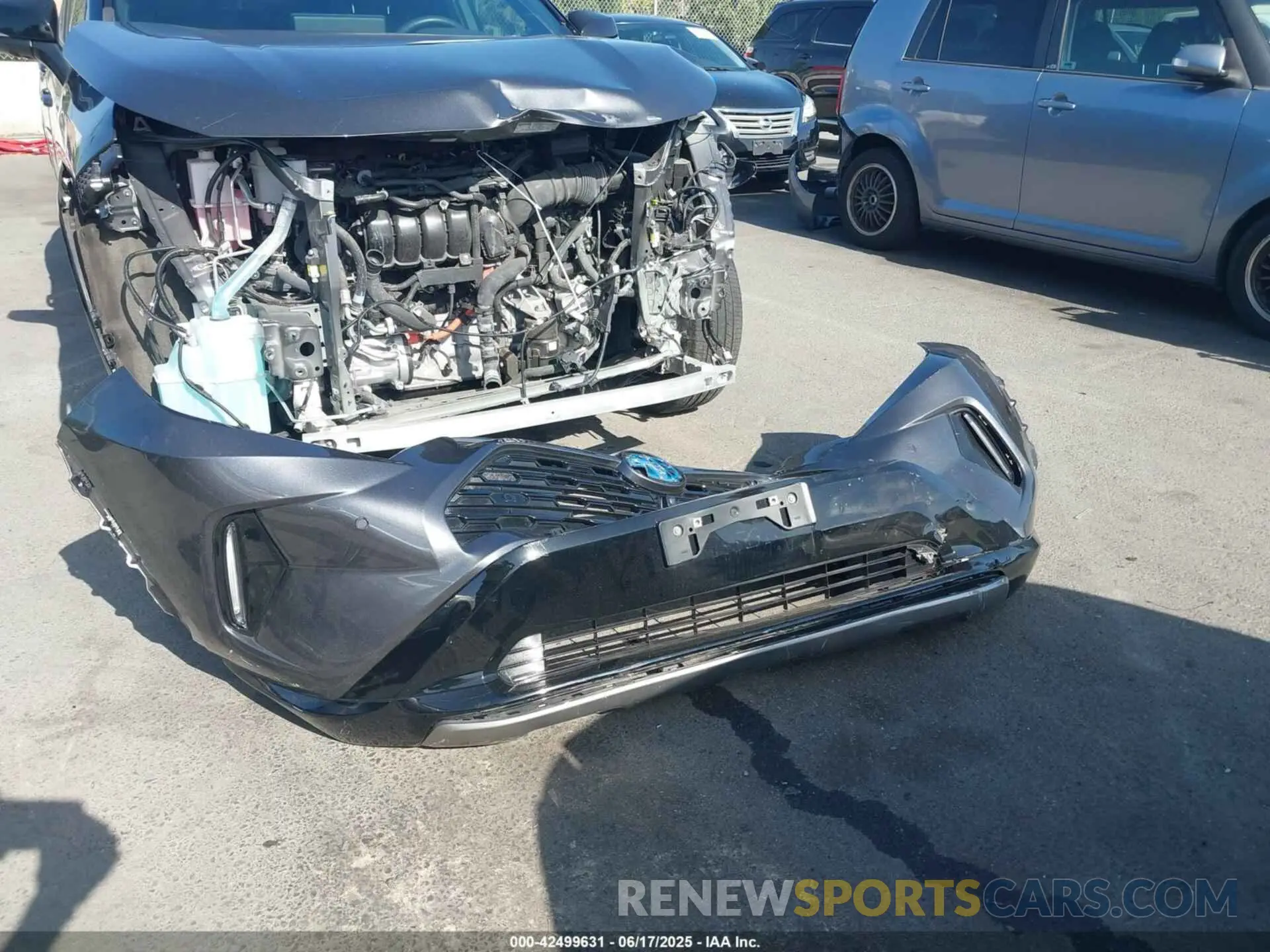 19 Photograph of a damaged car 4T3E6RFV6PU120175 TOYOTA RAV4 HYBRID 2023