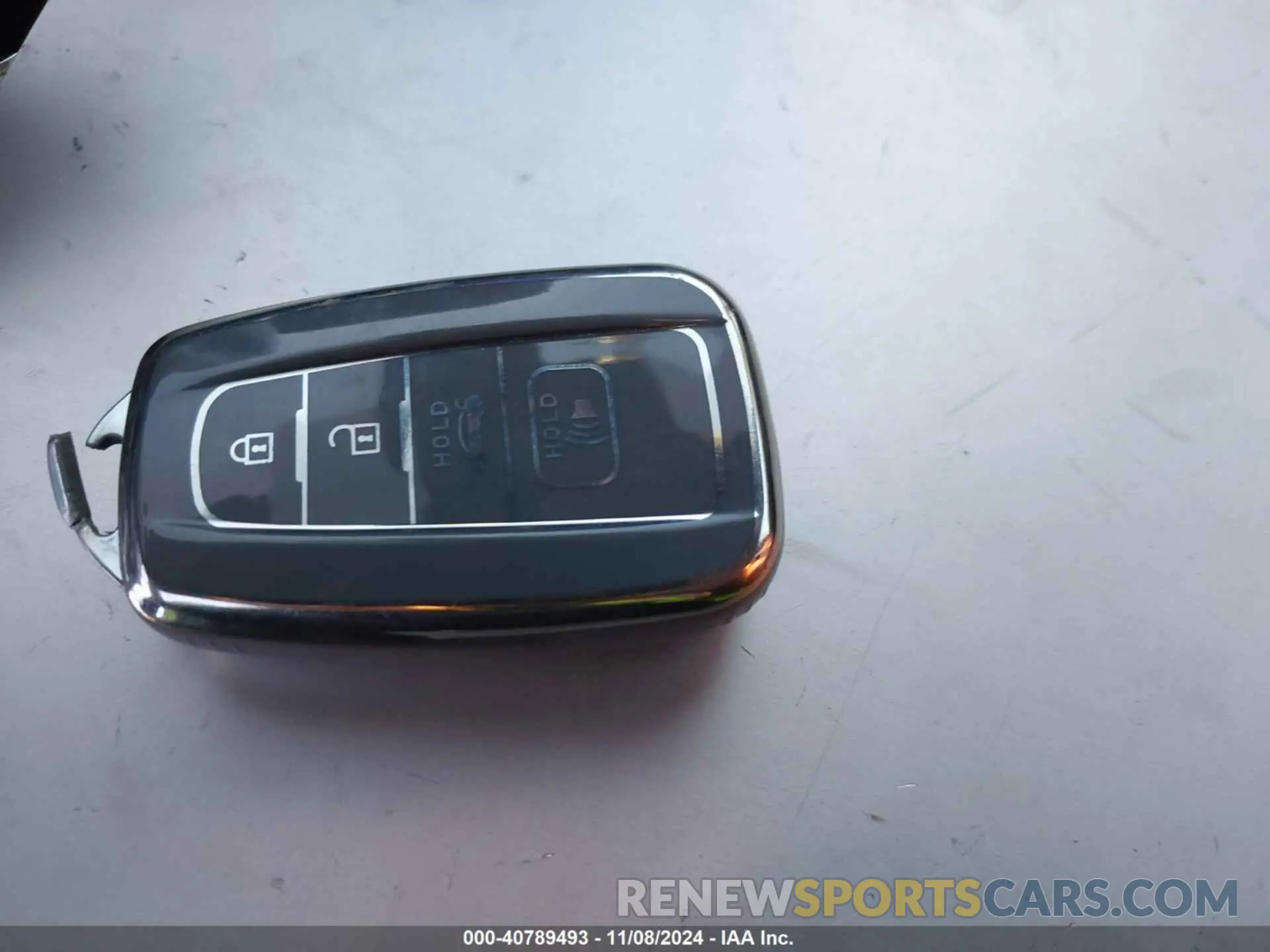 11 Photograph of a damaged car 4T3E6RFV8PU137317 TOYOTA RAV4 HYBRID 2023