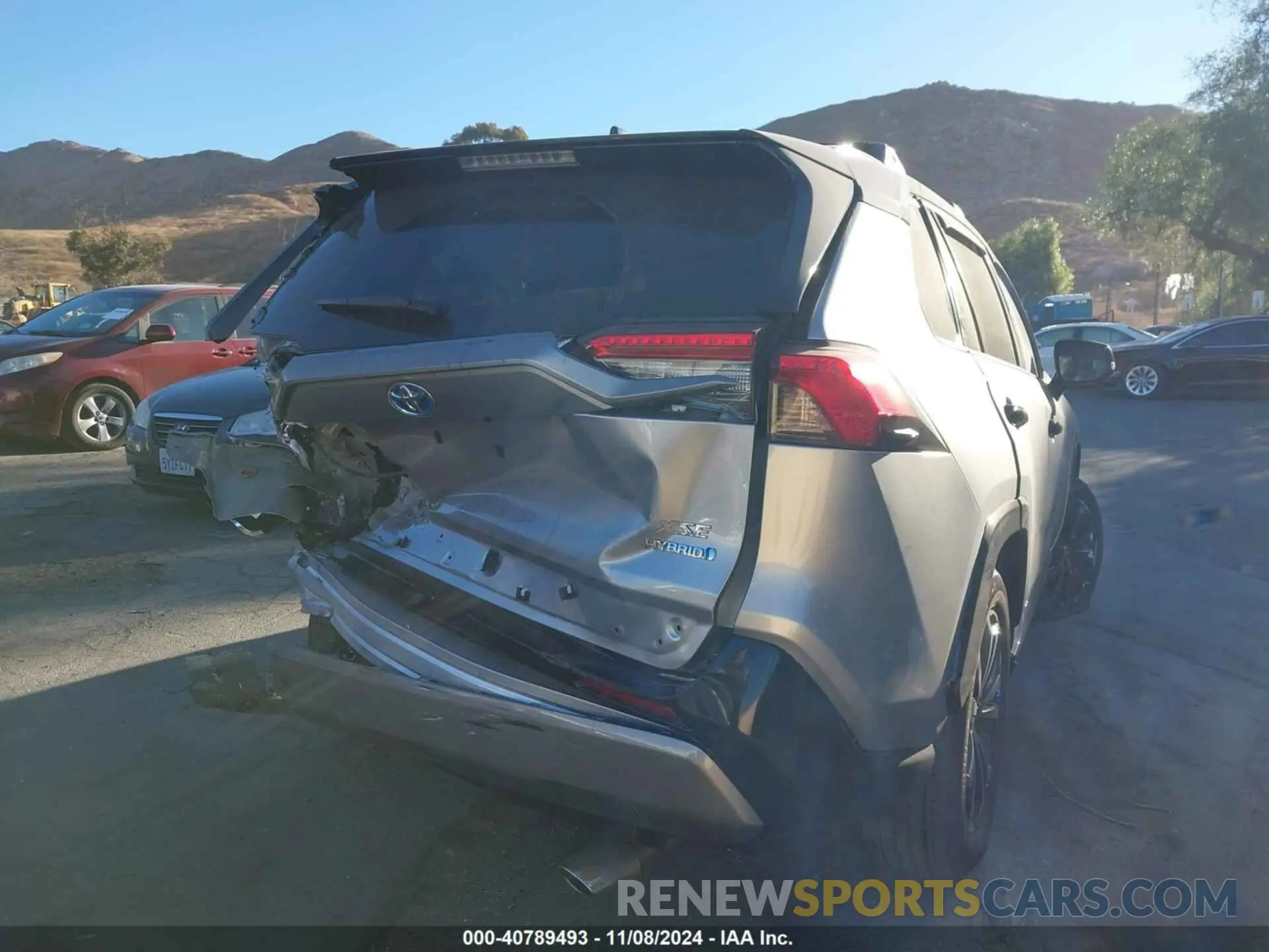 16 Photograph of a damaged car 4T3E6RFV8PU137317 TOYOTA RAV4 HYBRID 2023