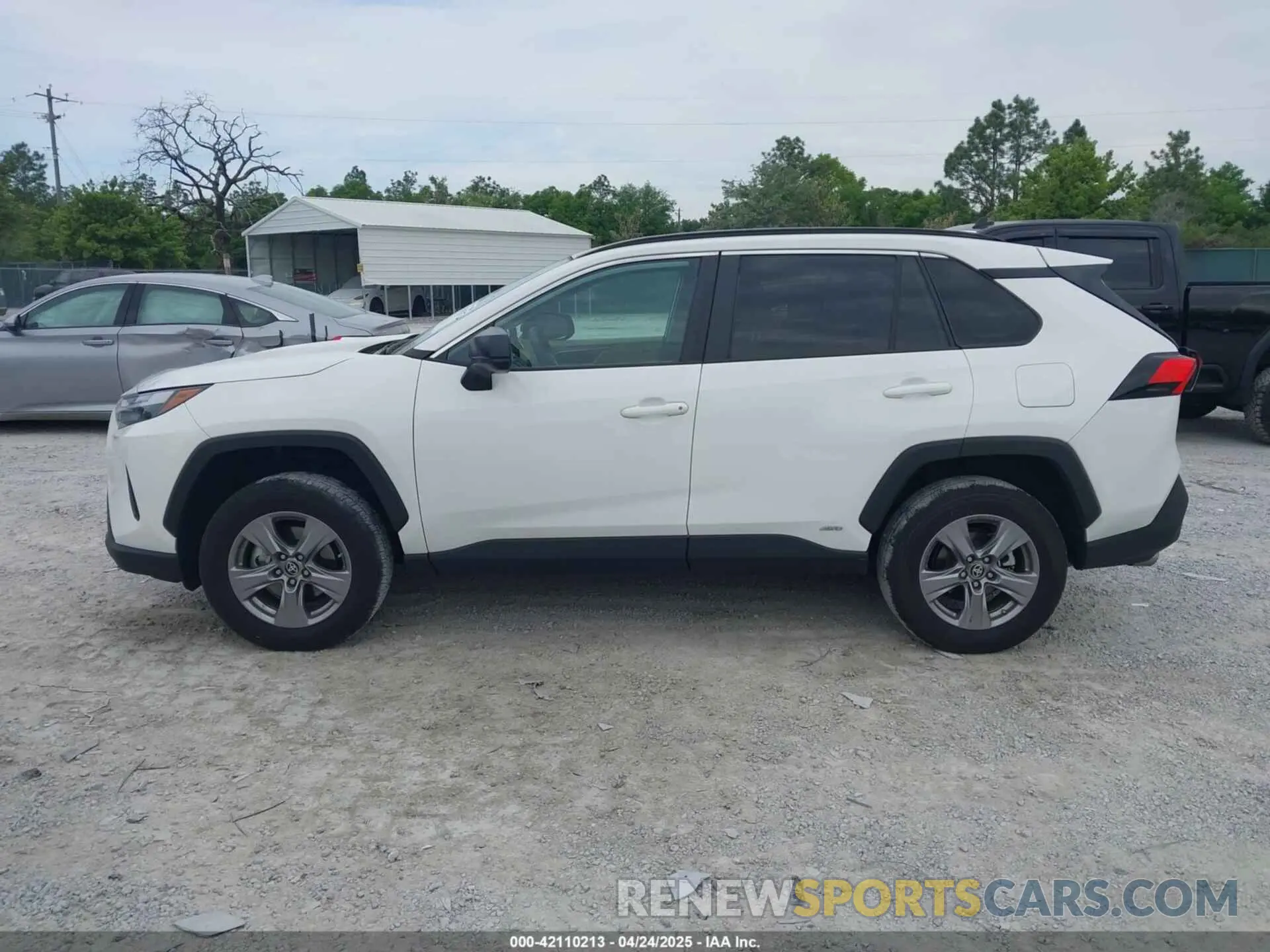 14 Фотография поврежденного автомобиля 4T3LWRFV2PU092379 TOYOTA RAV4 HYBRID 2023