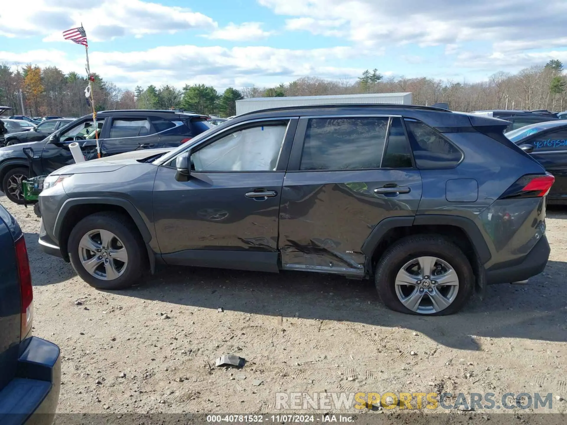 15 Photograph of a damaged car 4T3LWRFV4PU083666 TOYOTA RAV4 HYBRID 2023
