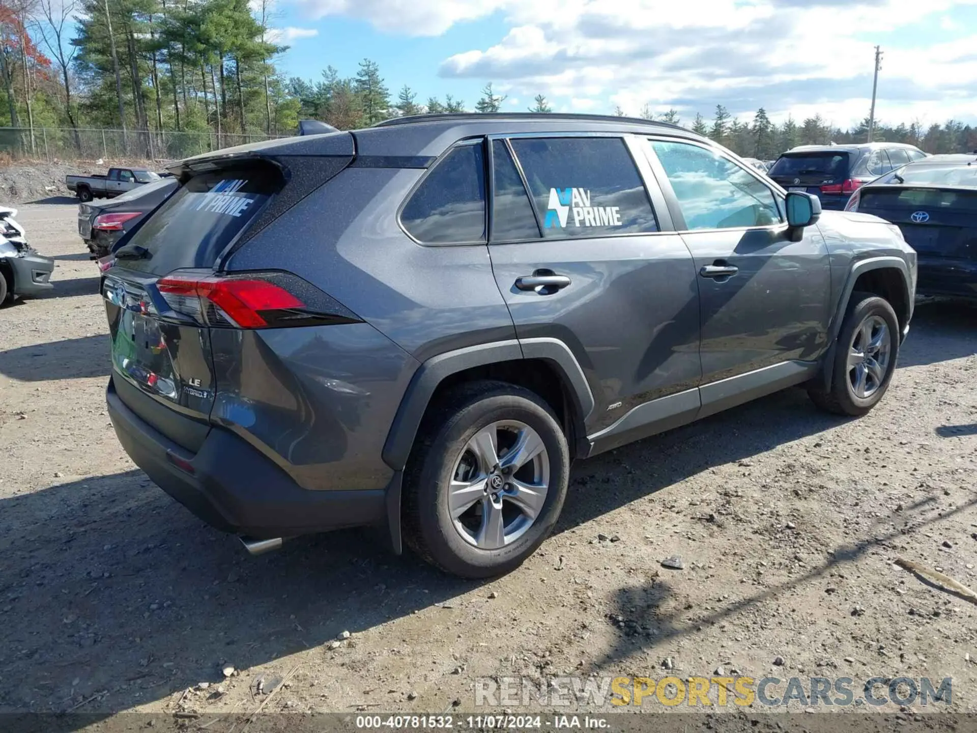 4 Photograph of a damaged car 4T3LWRFV4PU083666 TOYOTA RAV4 HYBRID 2023