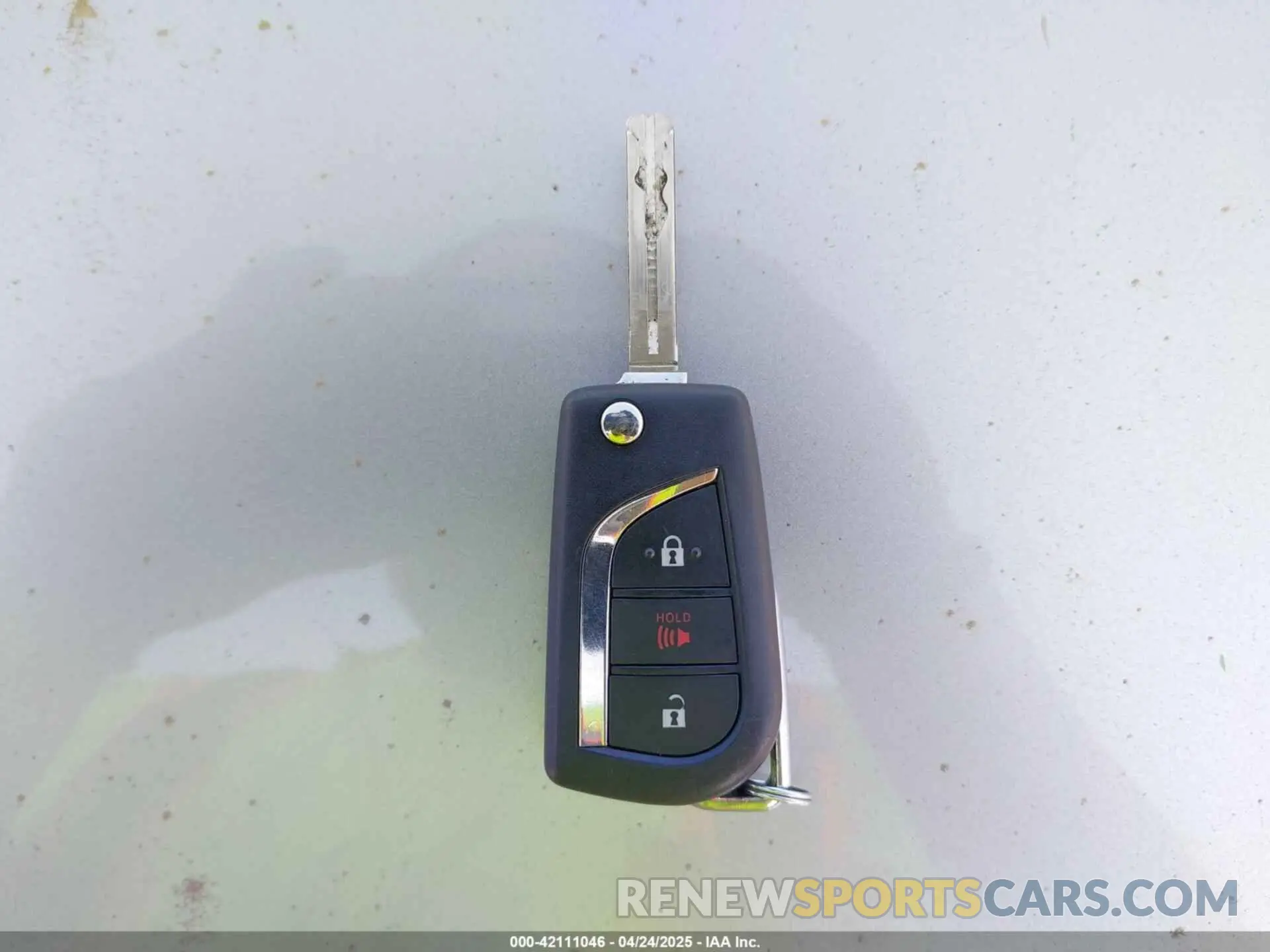 11 Фотография поврежденного автомобиля 4T3LWRFV8PU093374 TOYOTA RAV4 HYBRID 2023