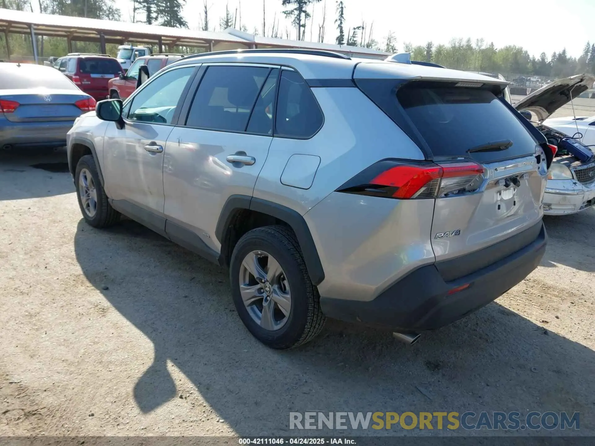 3 Фотография поврежденного автомобиля 4T3LWRFV8PU093374 TOYOTA RAV4 HYBRID 2023