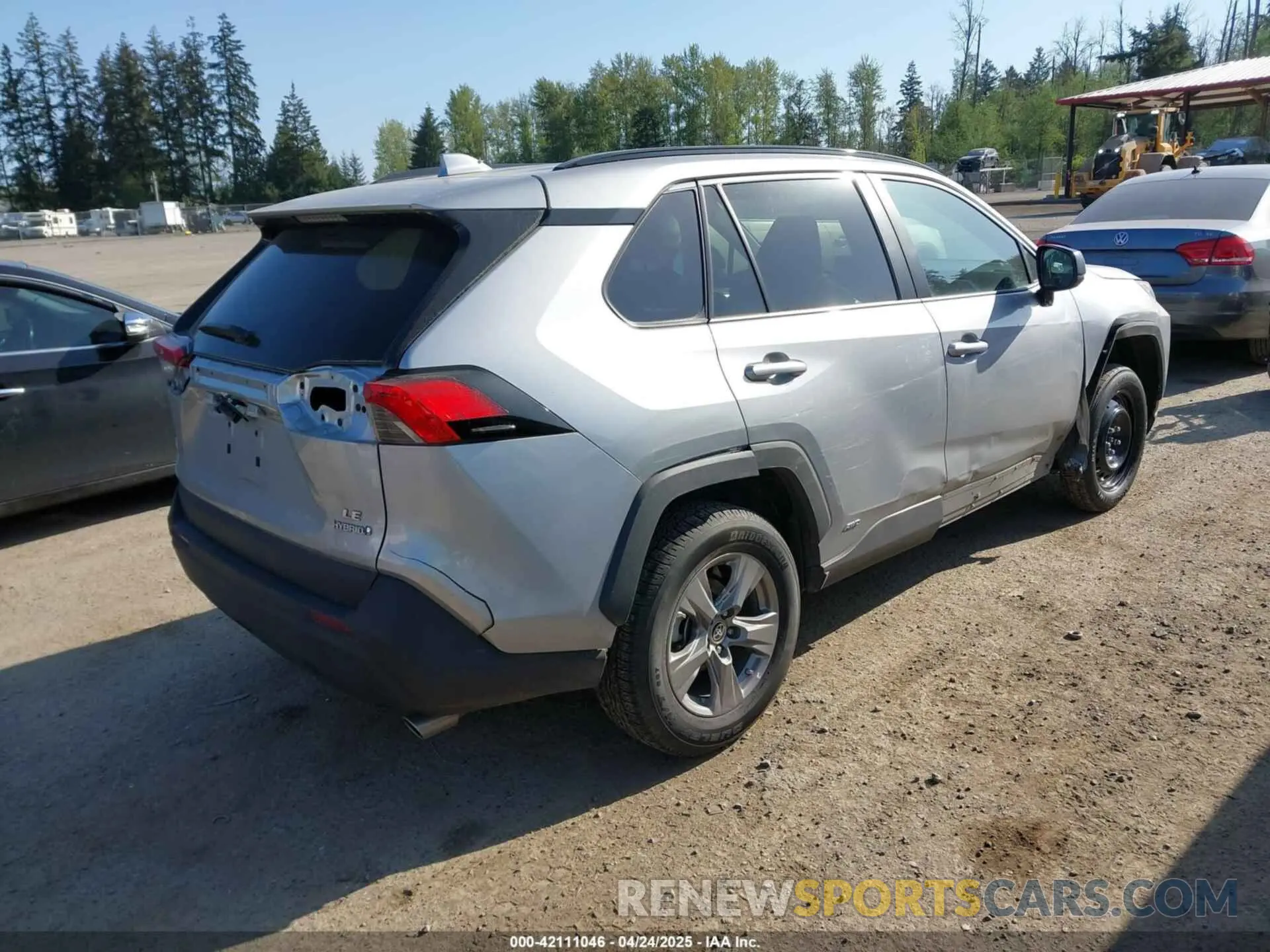 4 Фотография поврежденного автомобиля 4T3LWRFV8PU093374 TOYOTA RAV4 HYBRID 2023