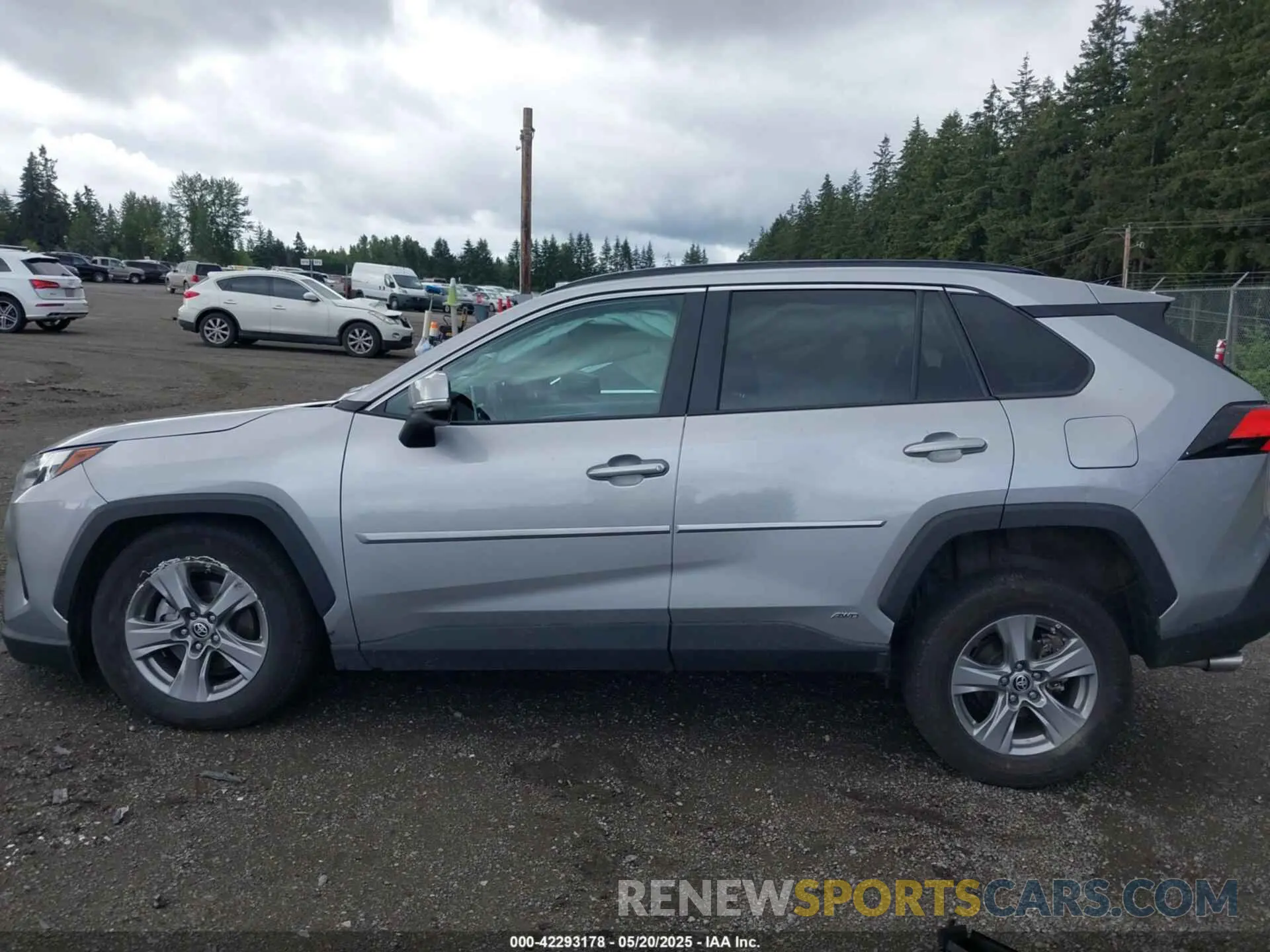 14 Photograph of a damaged car 4T3MWRFV2PU086909 TOYOTA RAV4 HYBRID 2023