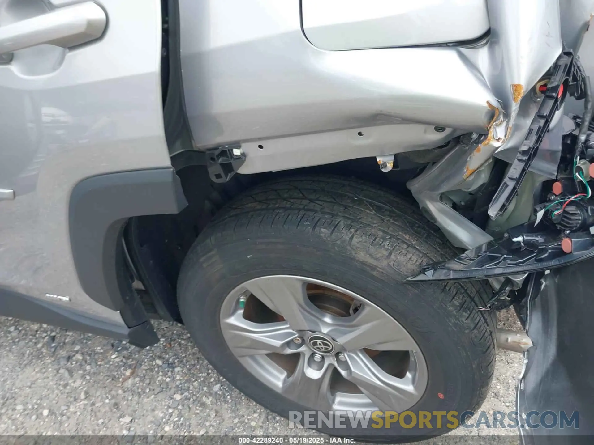 17 Фотография поврежденного автомобиля 4T3MWRFV8PU094433 TOYOTA RAV4 HYBRID 2023