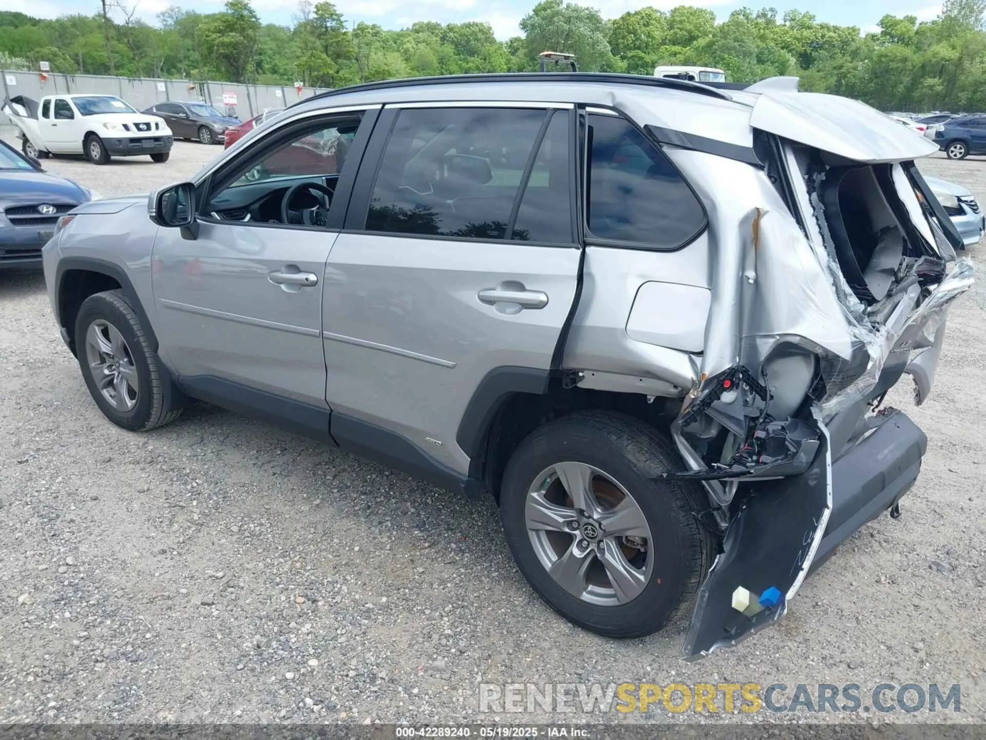 3 Фотография поврежденного автомобиля 4T3MWRFV8PU094433 TOYOTA RAV4 HYBRID 2023