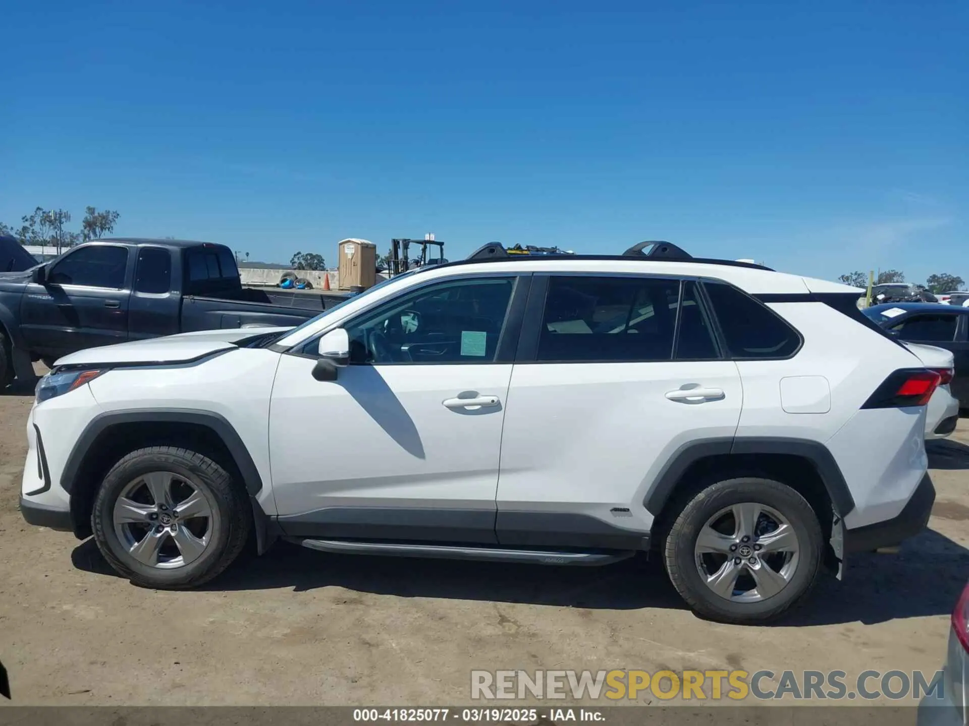 14 Фотография поврежденного автомобиля 4T3RWRFV2PU085104 TOYOTA RAV4 HYBRID 2023