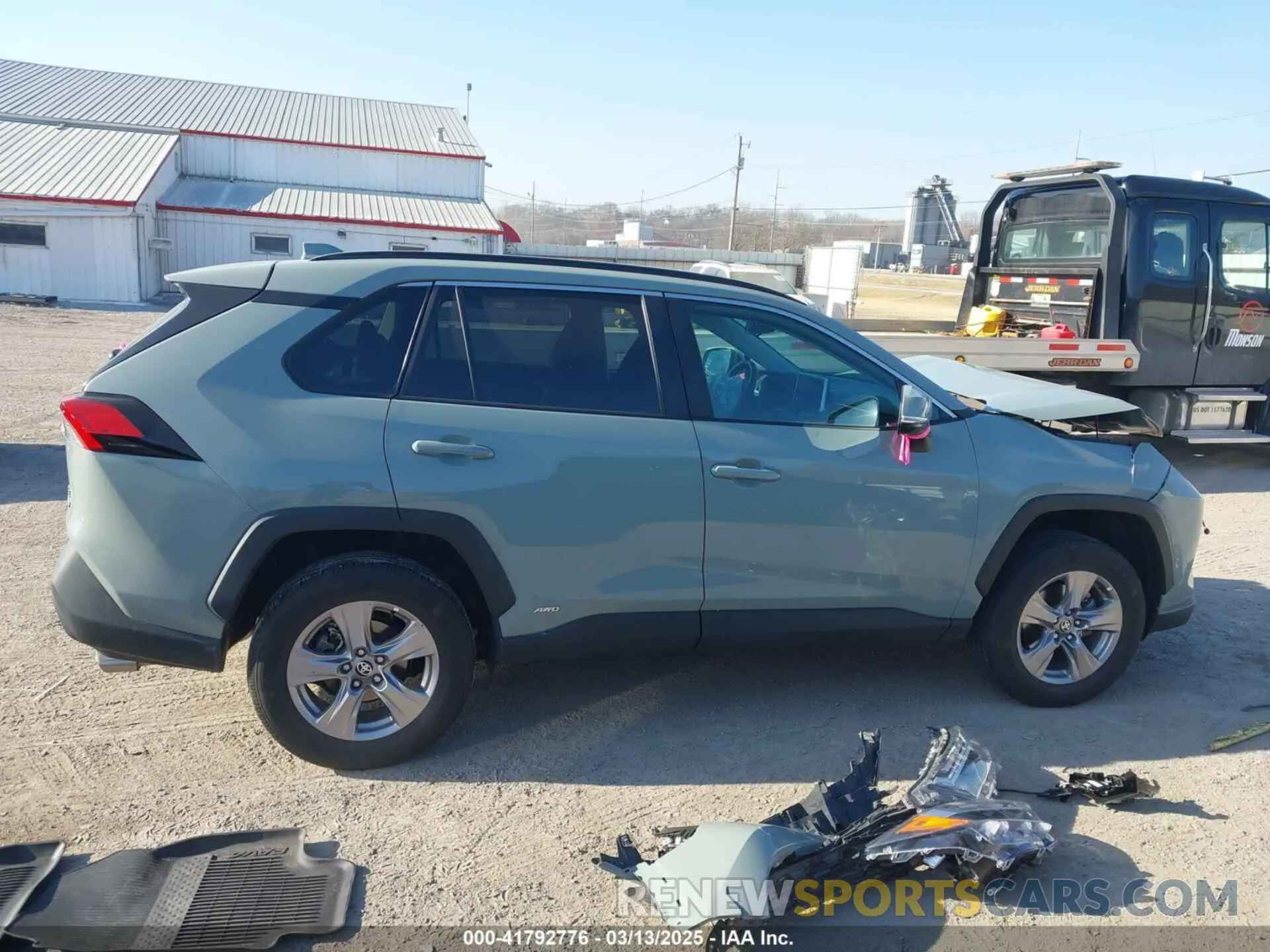14 Photograph of a damaged car 4T3RWRFV2PU102578 TOYOTA RAV4 HYBRID 2023