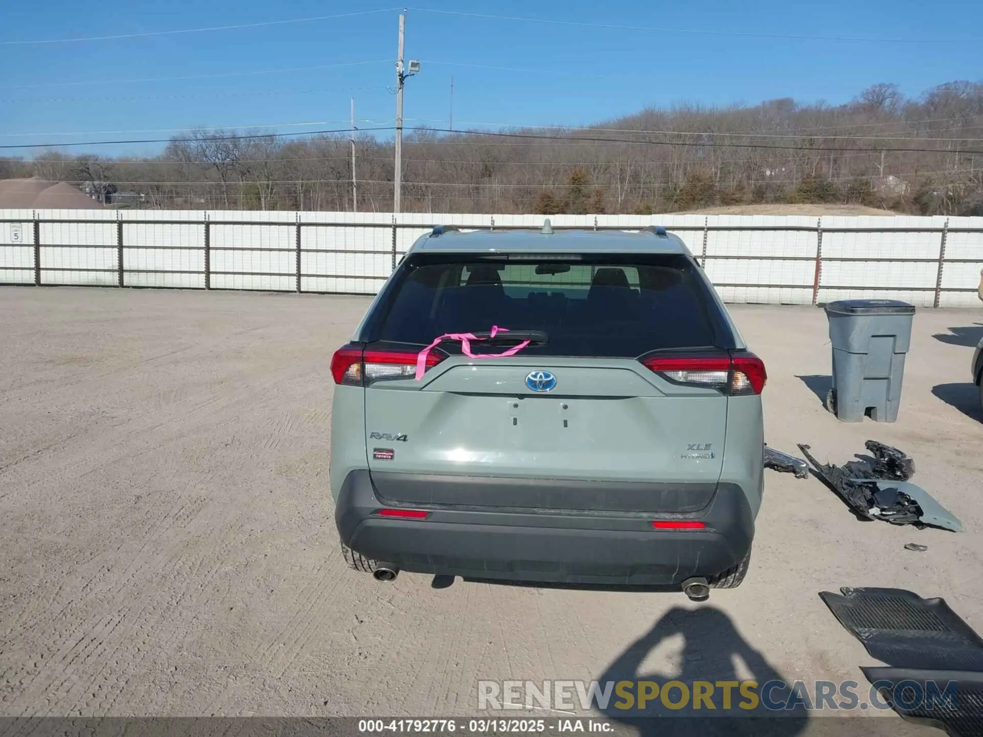 17 Photograph of a damaged car 4T3RWRFV2PU102578 TOYOTA RAV4 HYBRID 2023