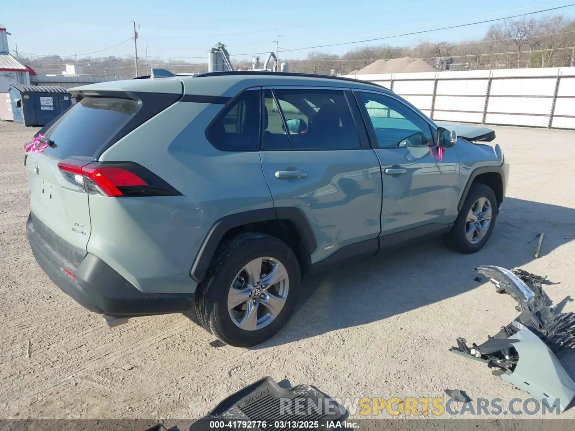4 Photograph of a damaged car 4T3RWRFV2PU102578 TOYOTA RAV4 HYBRID 2023
