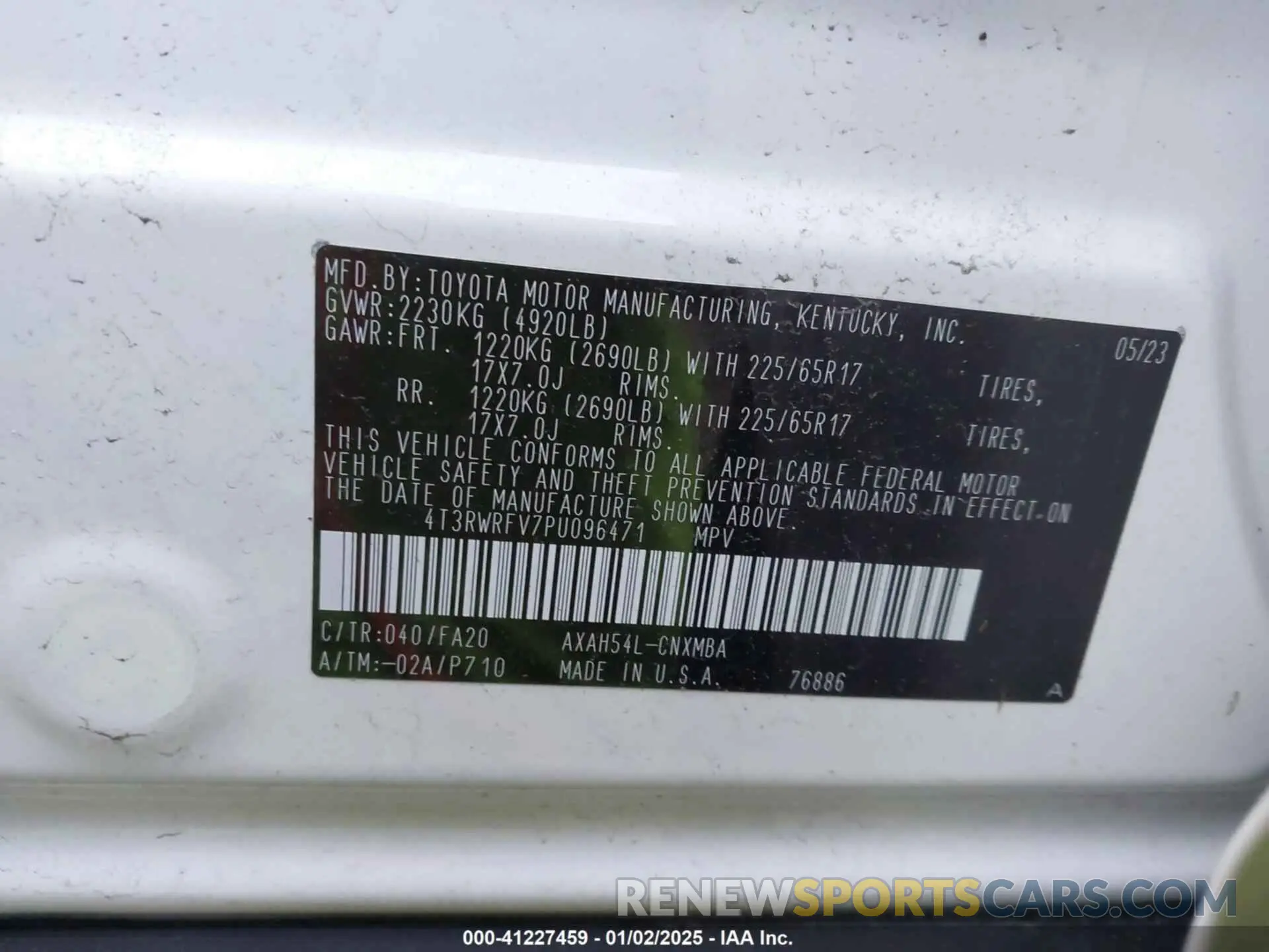 17 Photograph of a damaged car 4T3RWRFV7PU096471 TOYOTA RAV4 HYBRID 2023