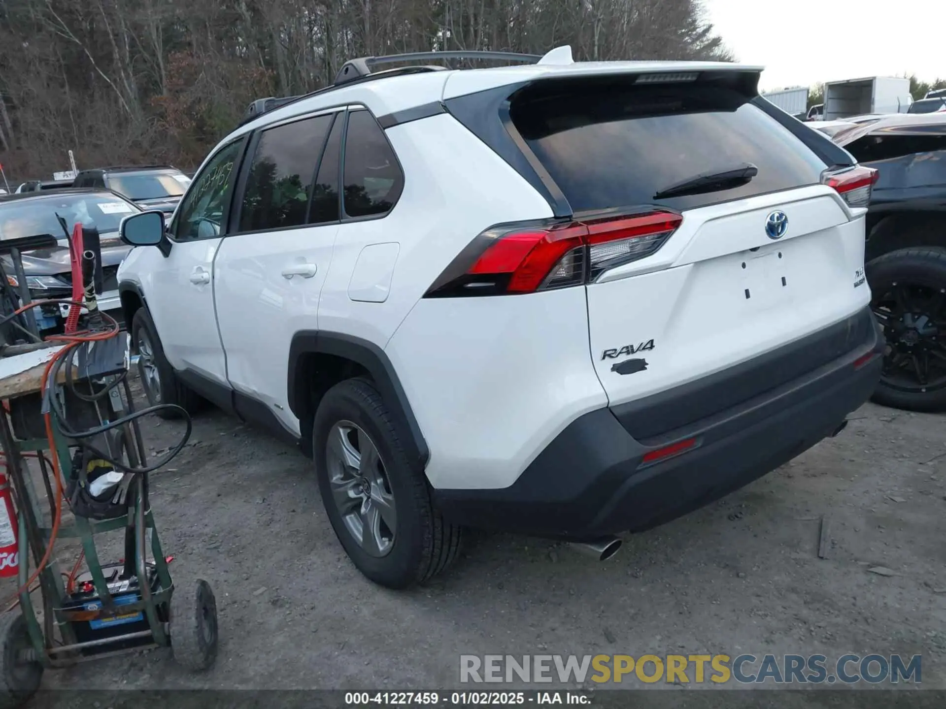 3 Photograph of a damaged car 4T3RWRFV7PU096471 TOYOTA RAV4 HYBRID 2023