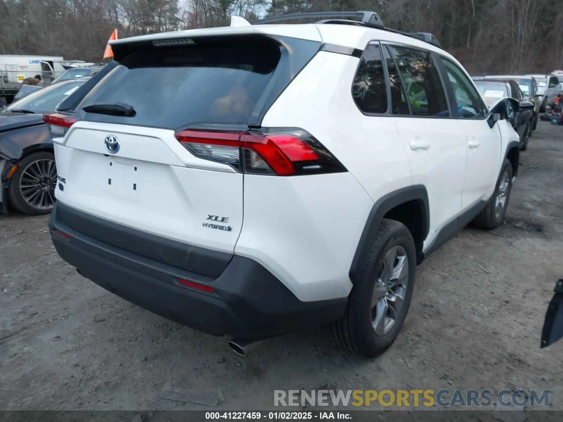 4 Photograph of a damaged car 4T3RWRFV7PU096471 TOYOTA RAV4 HYBRID 2023