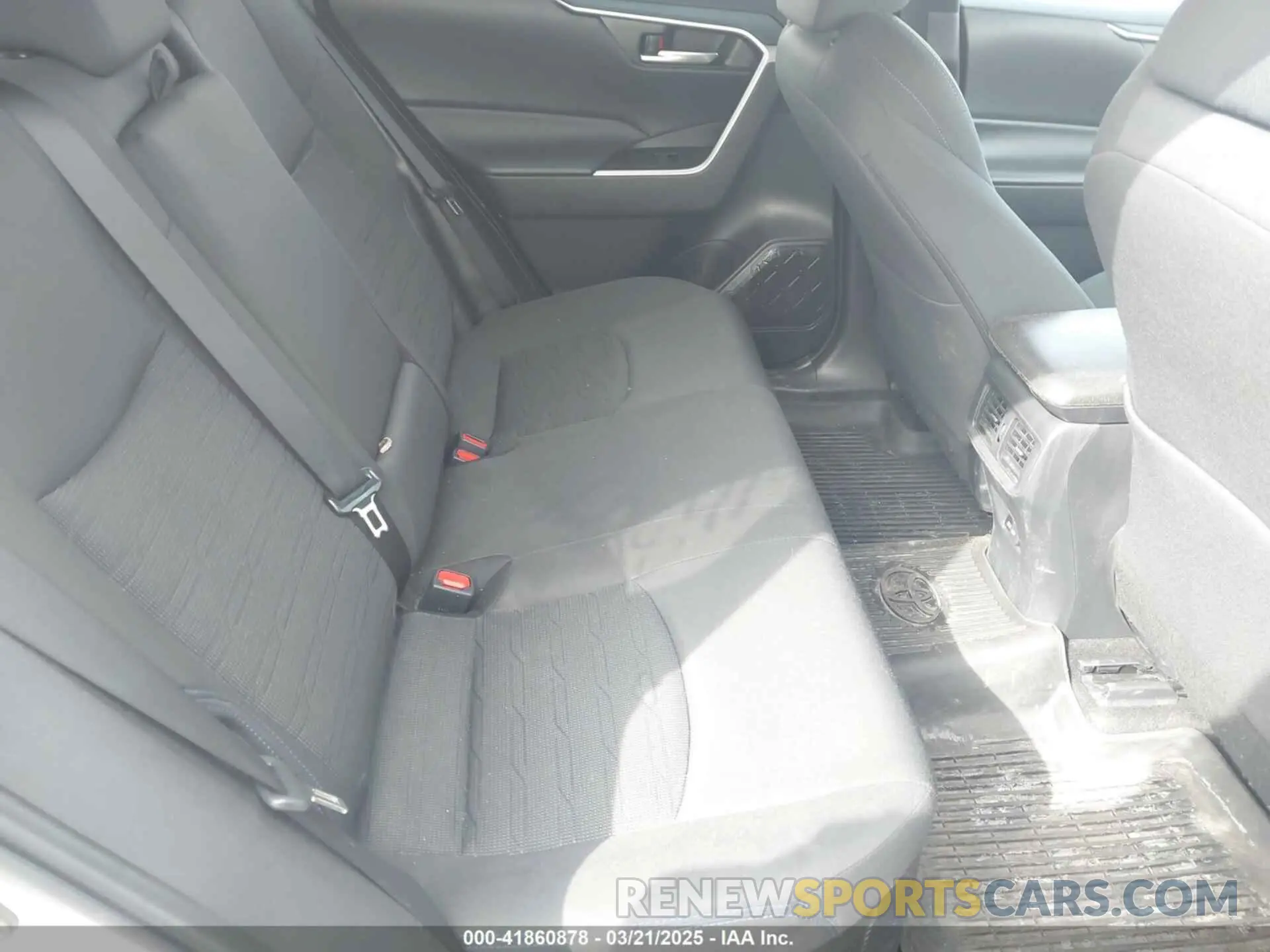 8 Фотография поврежденного автомобиля 4T3T6RFV4PU126323 TOYOTA RAV4 HYBRID 2023
