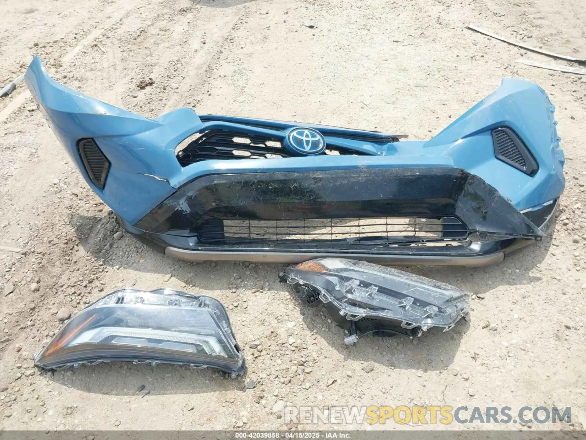 12 Фотография поврежденного автомобиля 4T3T6RFVXPU105783 TOYOTA RAV4 HYBRID 2023