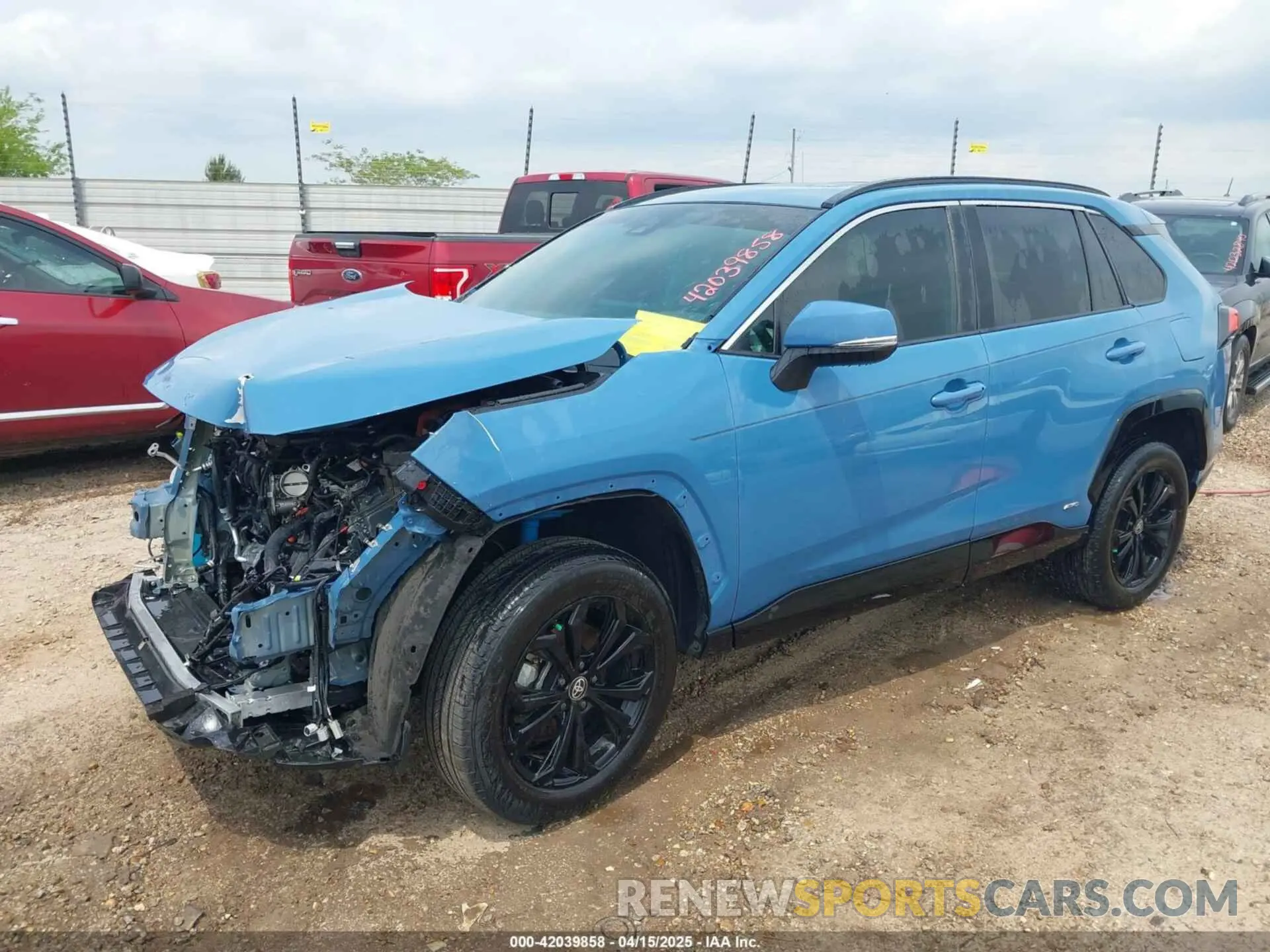 2 Фотография поврежденного автомобиля 4T3T6RFVXPU105783 TOYOTA RAV4 HYBRID 2023