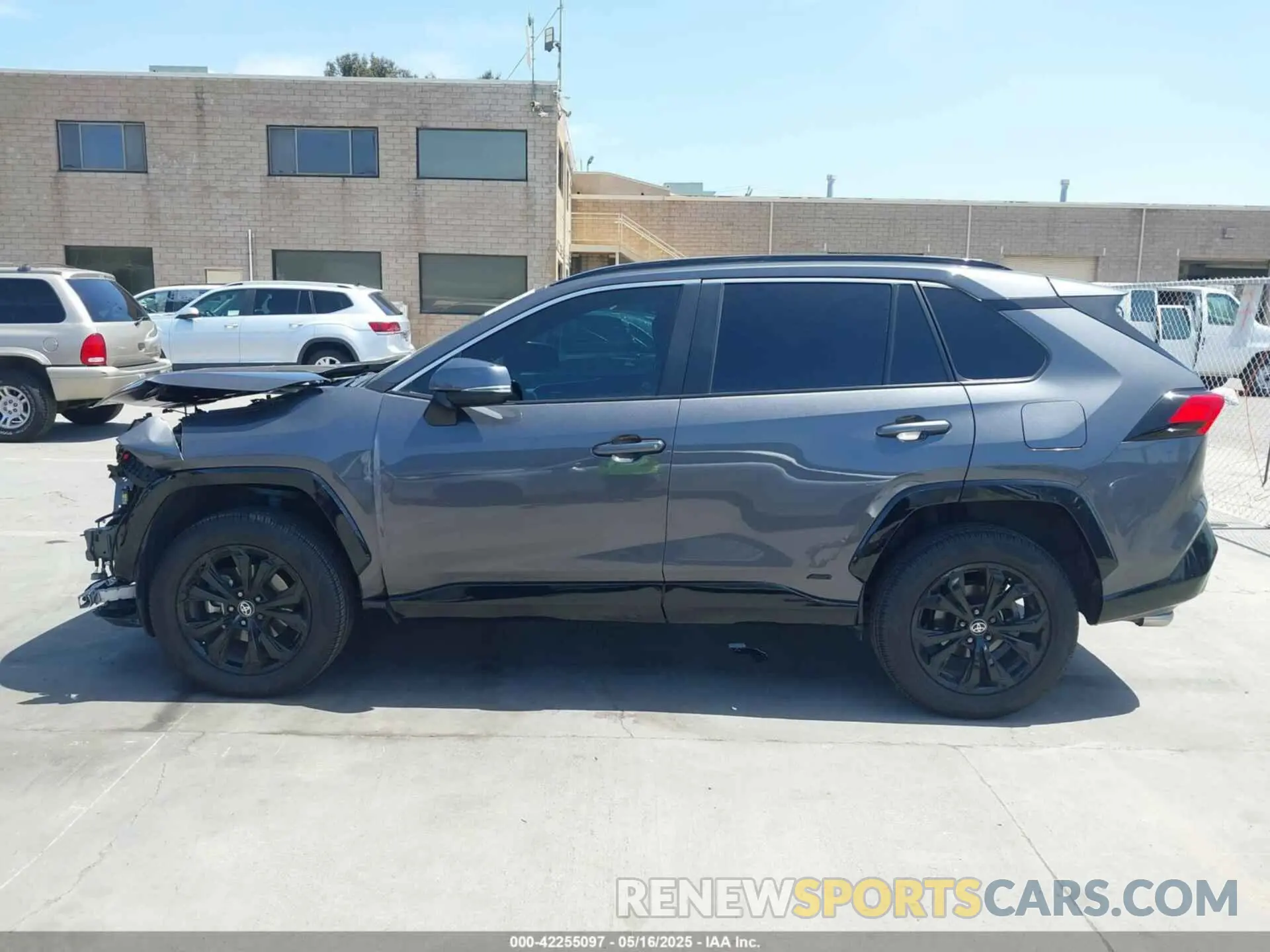 15 Photograph of a damaged car 4T3T6RFVXPU110191 TOYOTA RAV4 HYBRID 2023