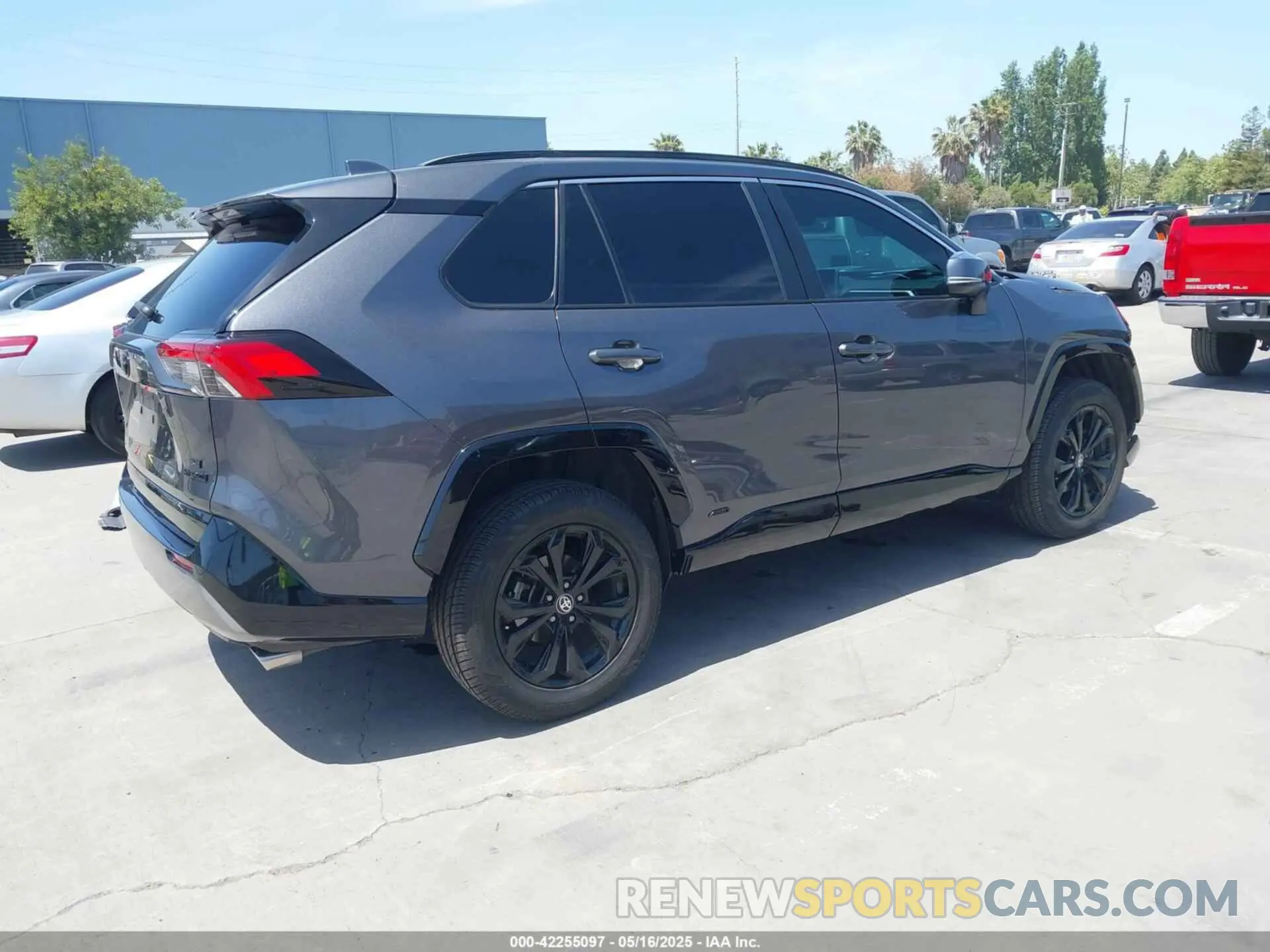 4 Photograph of a damaged car 4T3T6RFVXPU110191 TOYOTA RAV4 HYBRID 2023