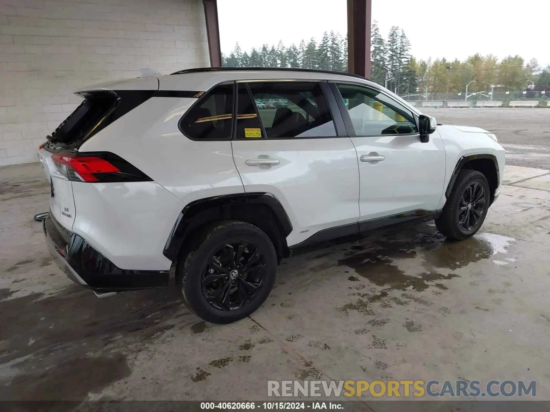 4 Фотография поврежденного автомобиля JTM16RFV2PD094959 TOYOTA RAV4 HYBRID 2023