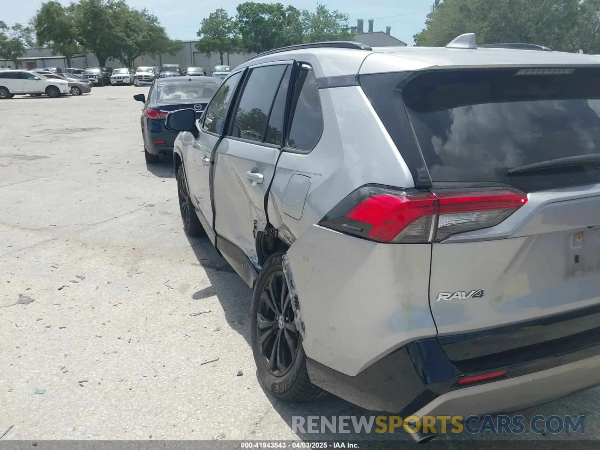 19 Photograph of a damaged car JTM16RFV5PJ034496 TOYOTA RAV4 HYBRID 2023
