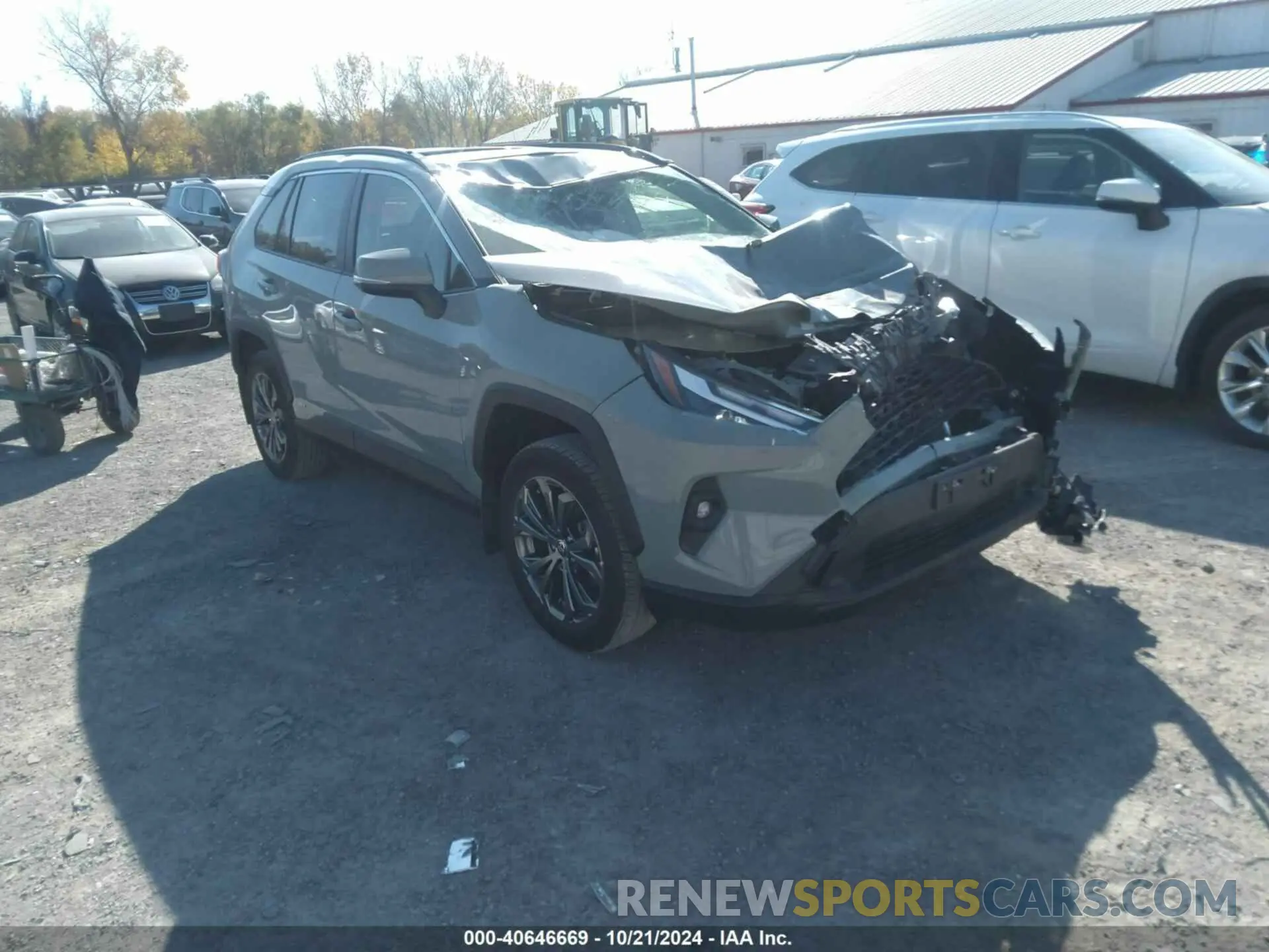 1 Фотография поврежденного автомобиля JTMB6RFV0PD113996 TOYOTA RAV4 HYBRID 2023