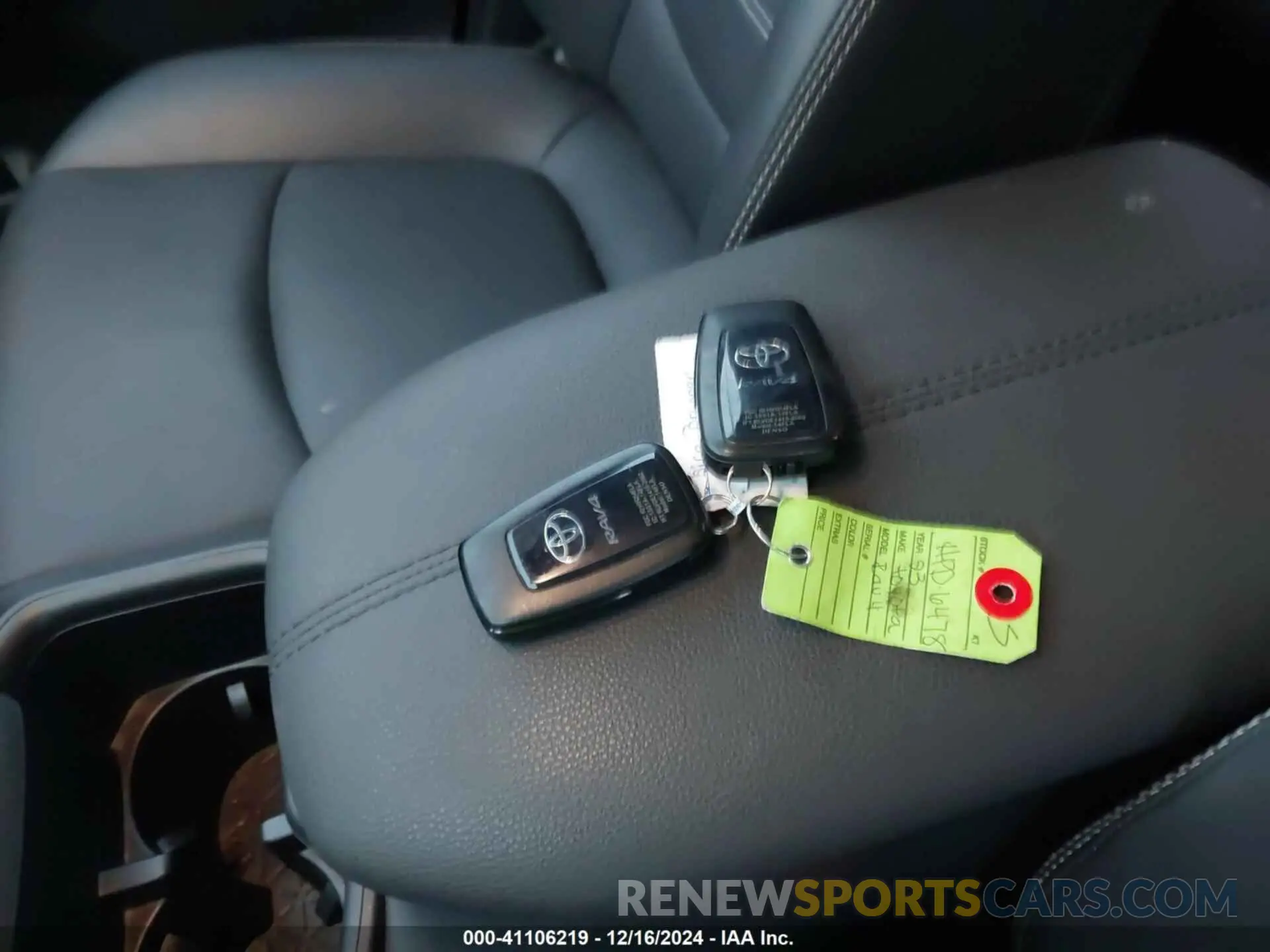 11 Photograph of a damaged car JTMB6RFV3PD091377 TOYOTA RAV4 HYBRID 2023