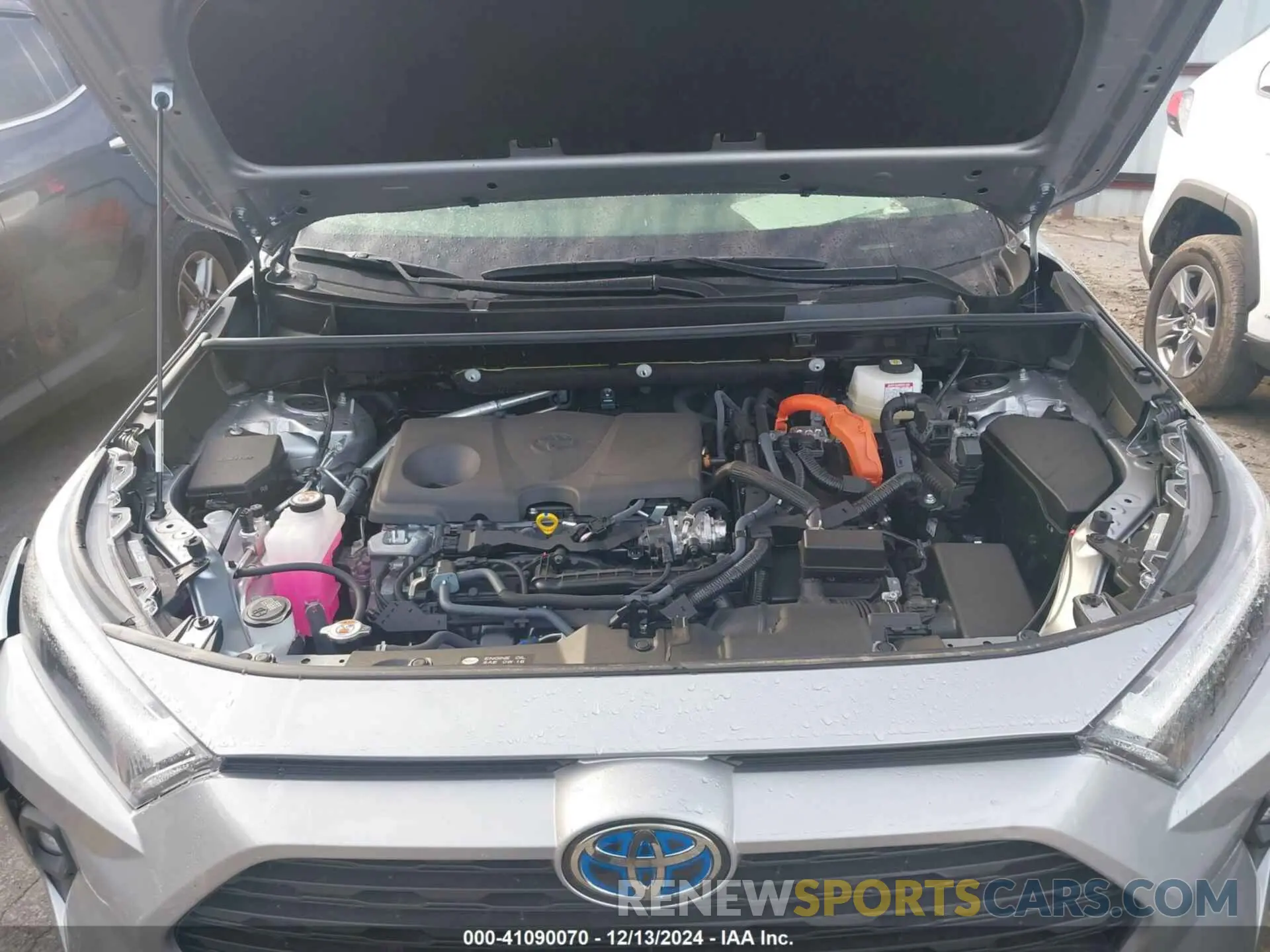 10 Photograph of a damaged car JTMB6RFV3PD108050 TOYOTA RAV4 HYBRID 2023