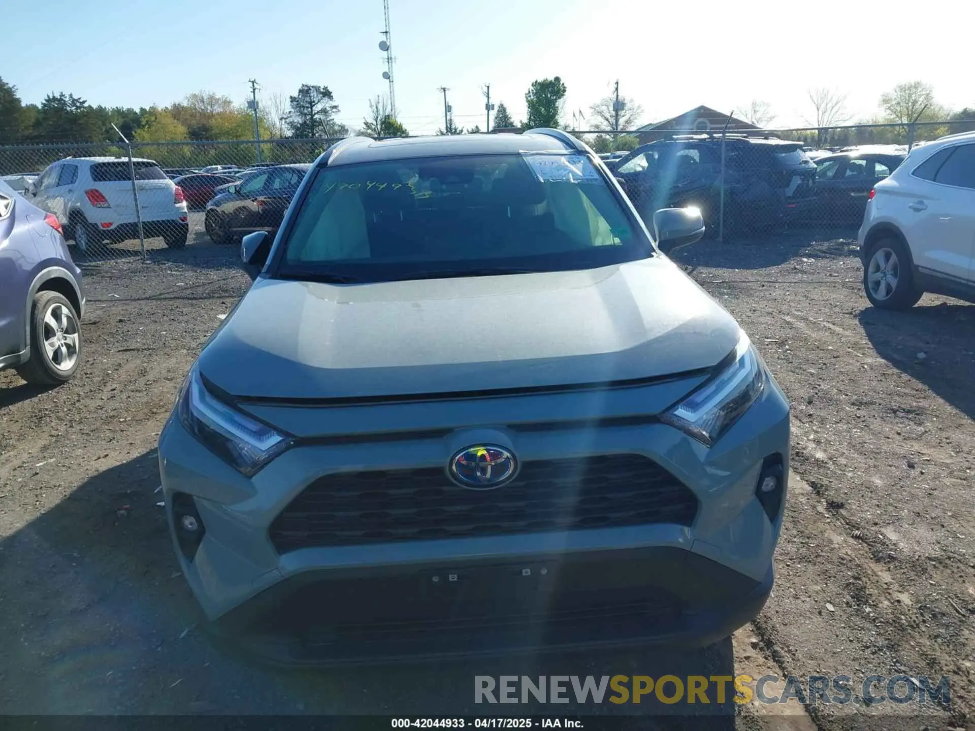 12 Фотография поврежденного автомобиля JTMB6RFV3PD116696 TOYOTA RAV4 HYBRID 2023