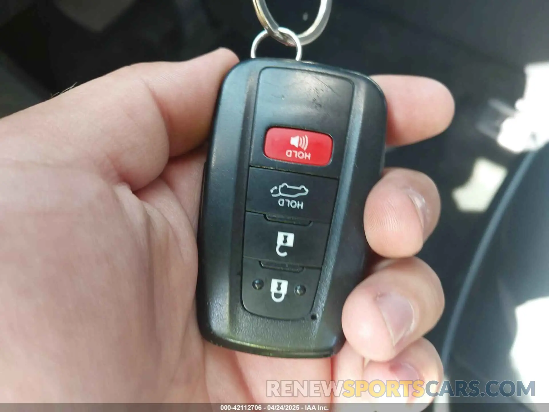 11 Photograph of a damaged car JTMB6RFV4PD098886 TOYOTA RAV4 HYBRID 2023