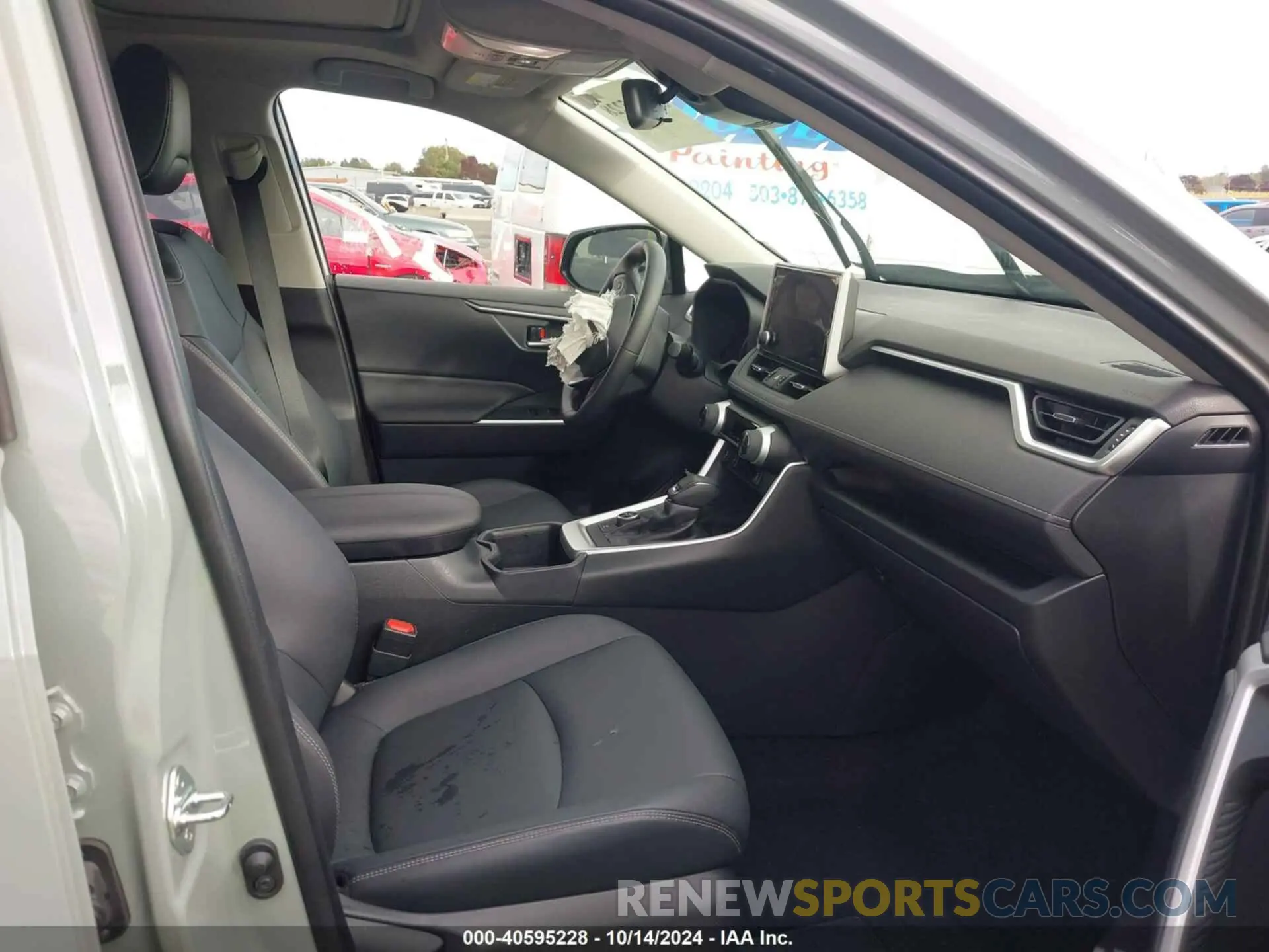 5 Photograph of a damaged car JTMB6RFV8PD111333 TOYOTA RAV4 HYBRID 2023