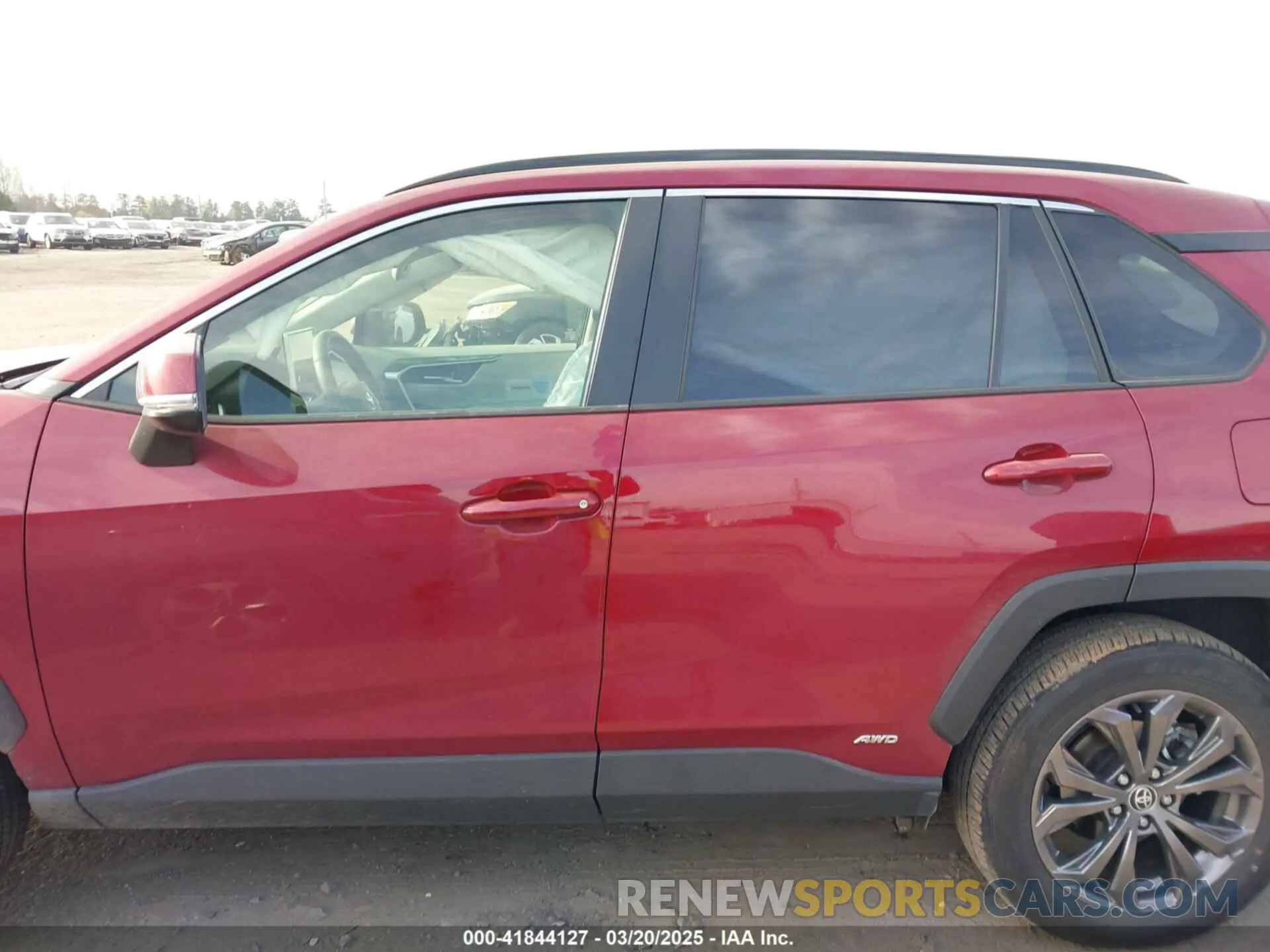 14 Photograph of a damaged car JTMB6RFV8PD114927 TOYOTA RAV4 HYBRID 2023