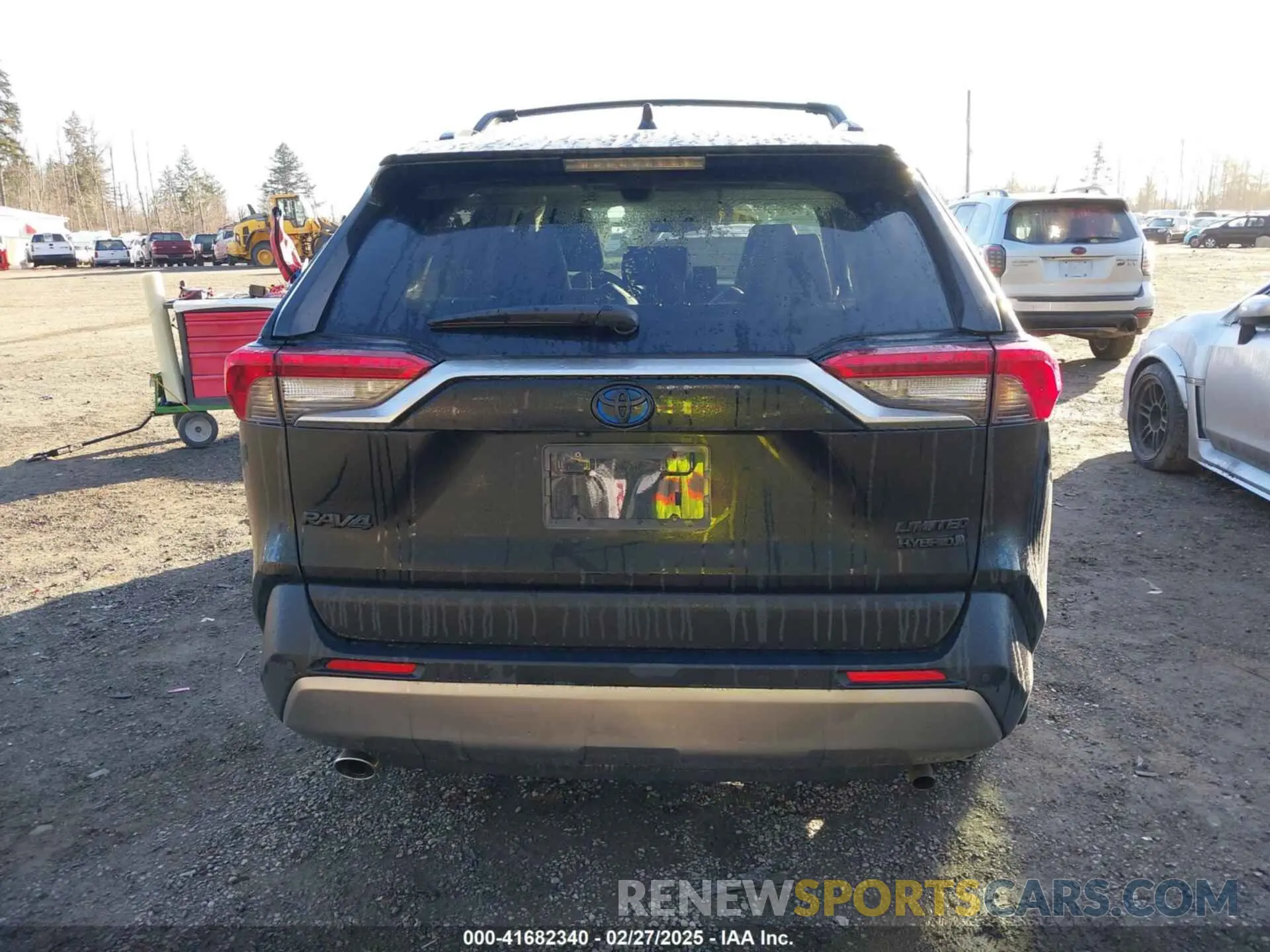 16 Photograph of a damaged car JTMD6RFV2PD098507 TOYOTA RAV4 HYBRID 2023