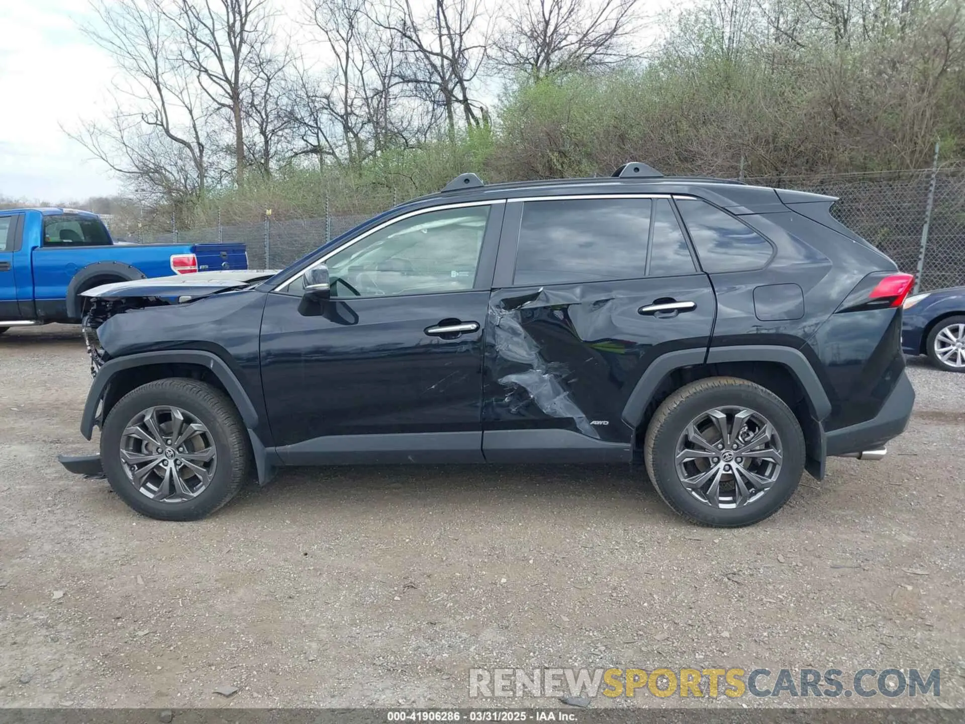 15 Photograph of a damaged car JTMD6RFV9PD095992 TOYOTA RAV4 HYBRID 2023