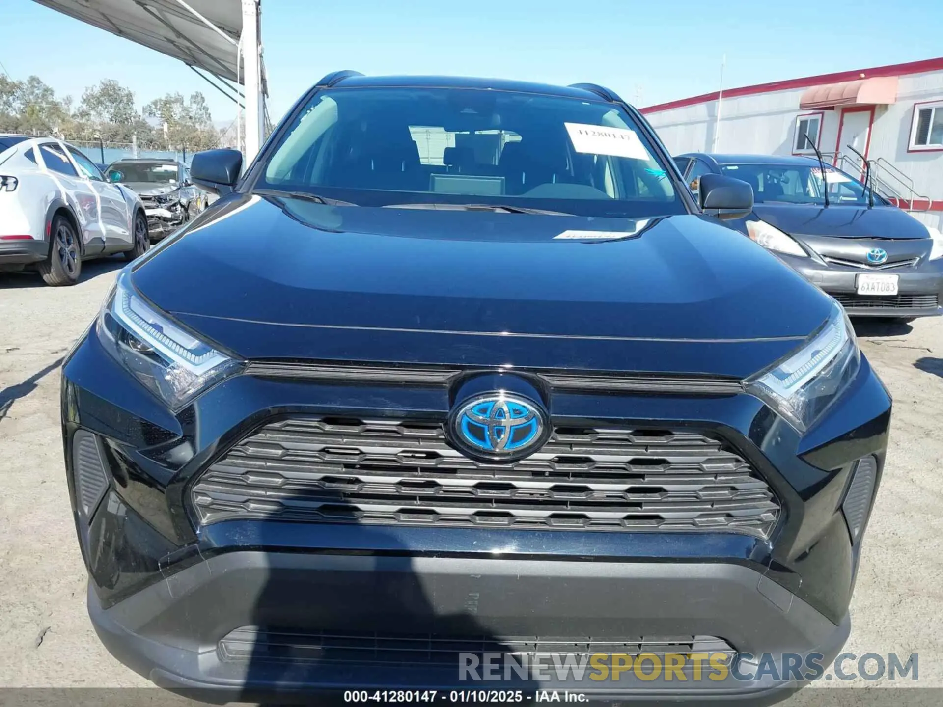 12 Фотография поврежденного автомобиля JTMLWRFV3PD199244 TOYOTA RAV4 HYBRID 2023