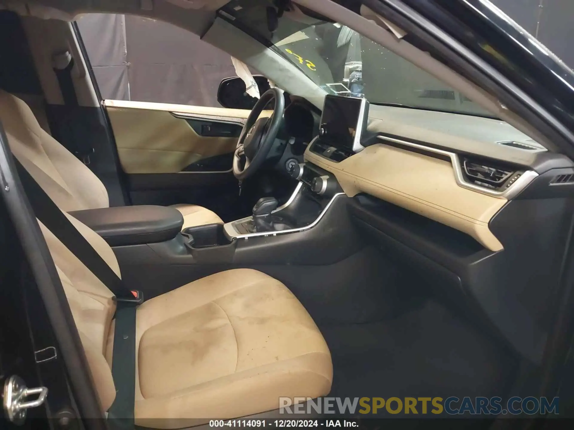 5 Photograph of a damaged car JTMLWRFVXPD571727 TOYOTA RAV4 HYBRID 2023
