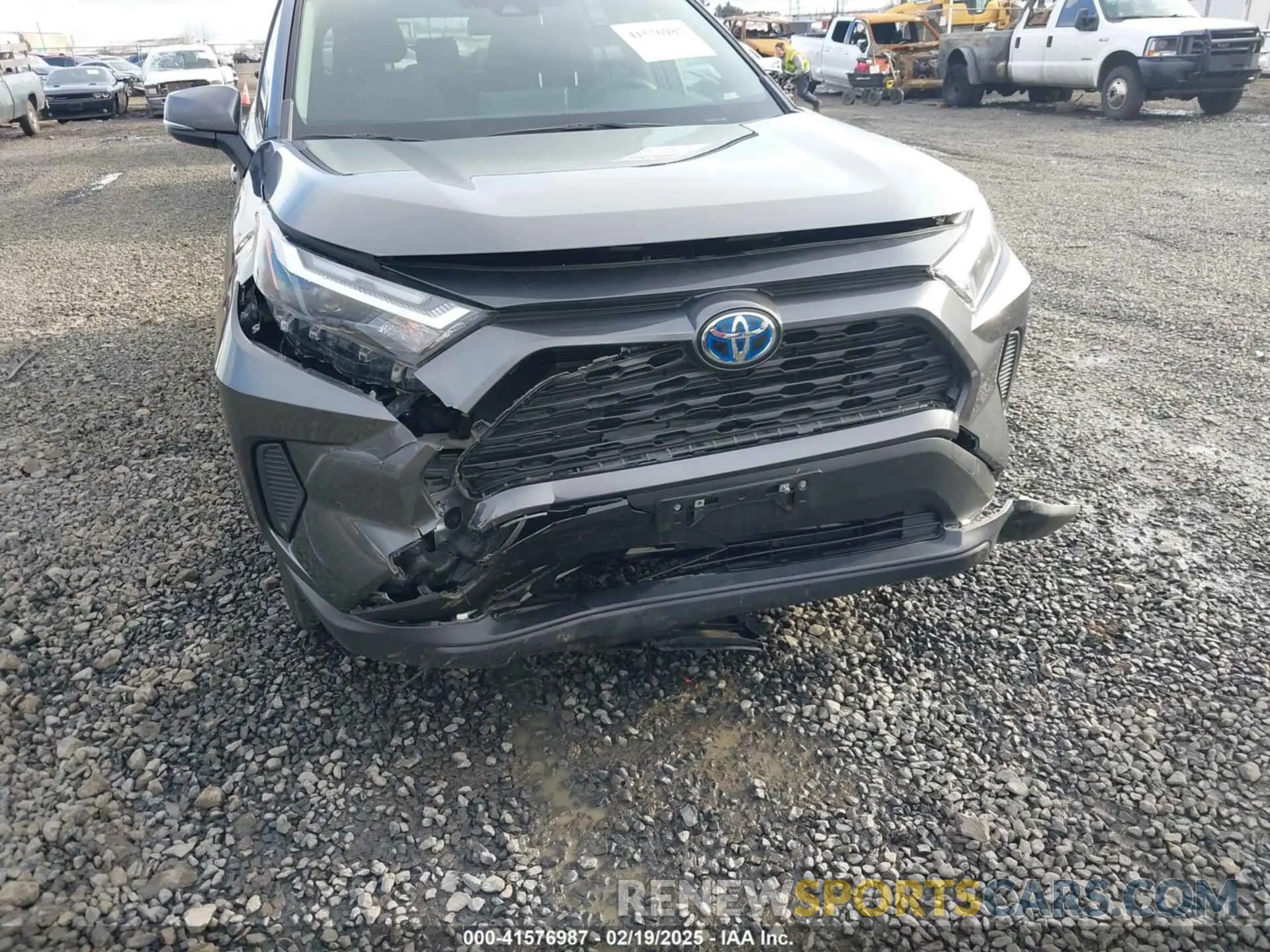 17 Фотография поврежденного автомобиля JTMRWRFV2PD201561 TOYOTA RAV4 HYBRID 2023