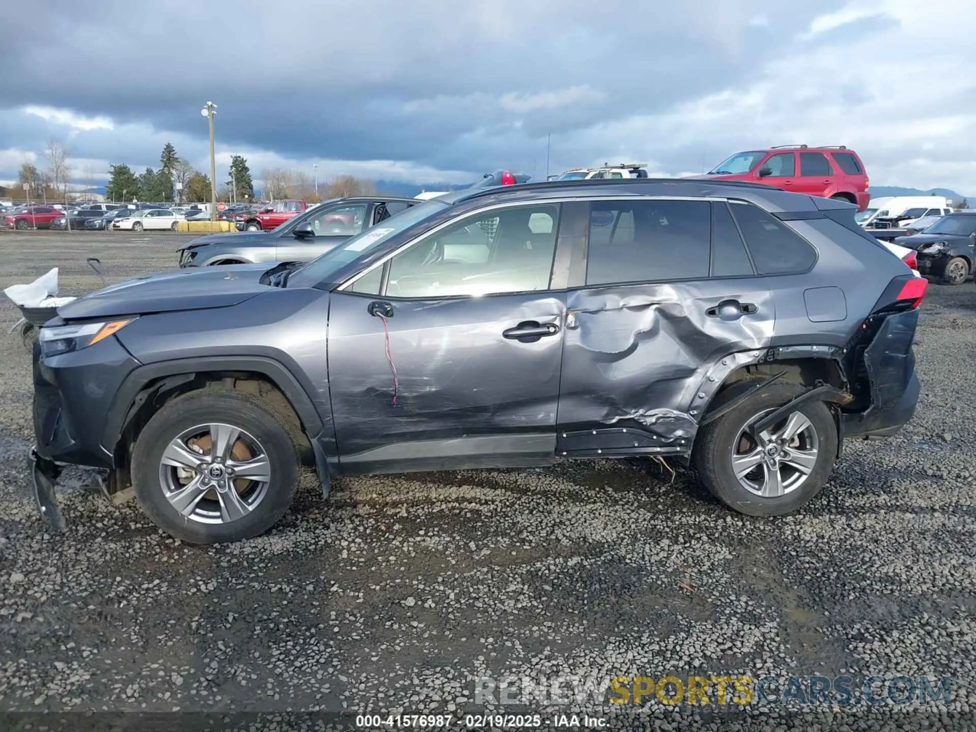 6 Фотография поврежденного автомобиля JTMRWRFV2PD201561 TOYOTA RAV4 HYBRID 2023