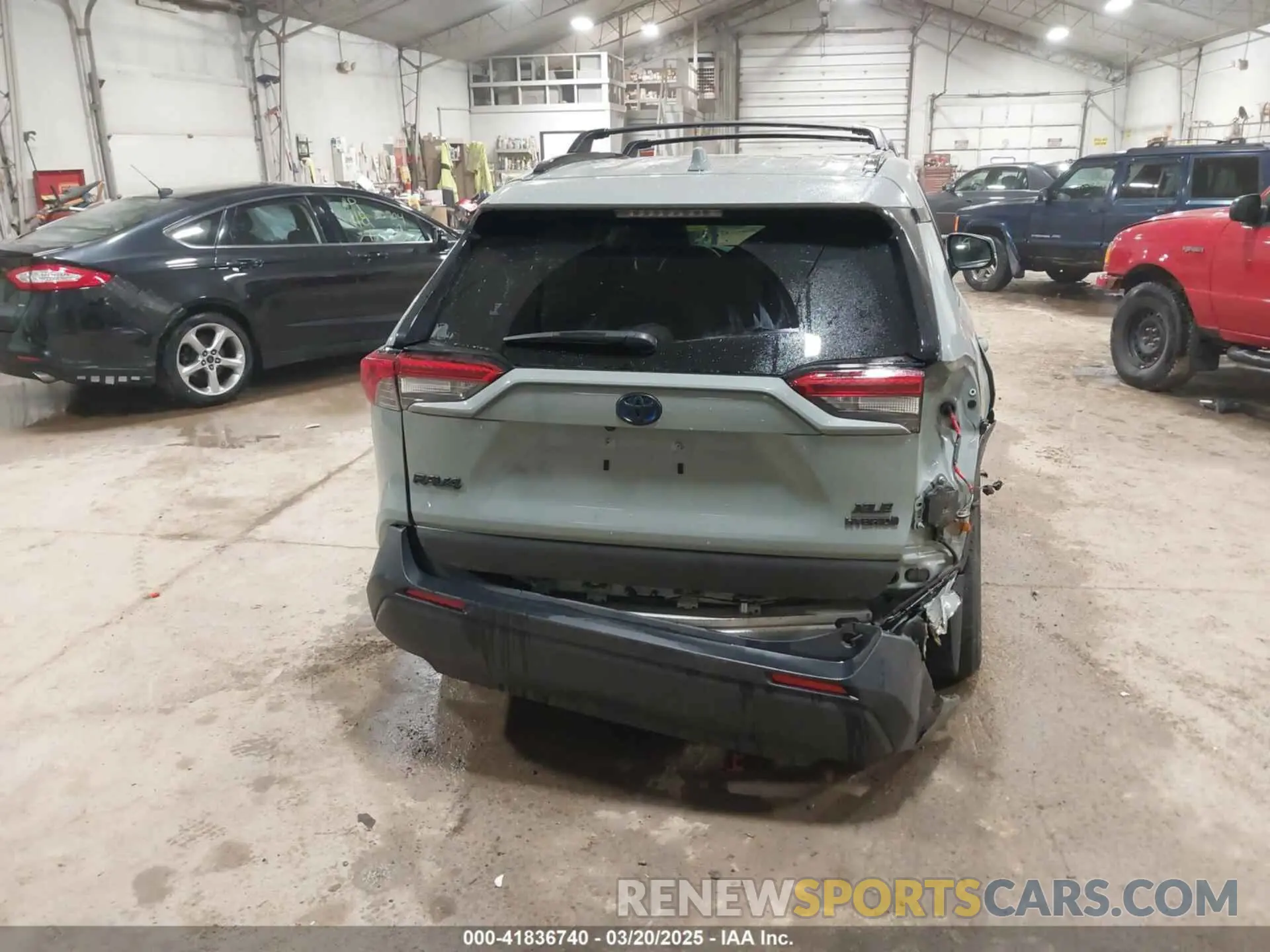 16 Фотография поврежденного автомобиля JTMRWRFV2PD572736 TOYOTA RAV4 HYBRID 2023