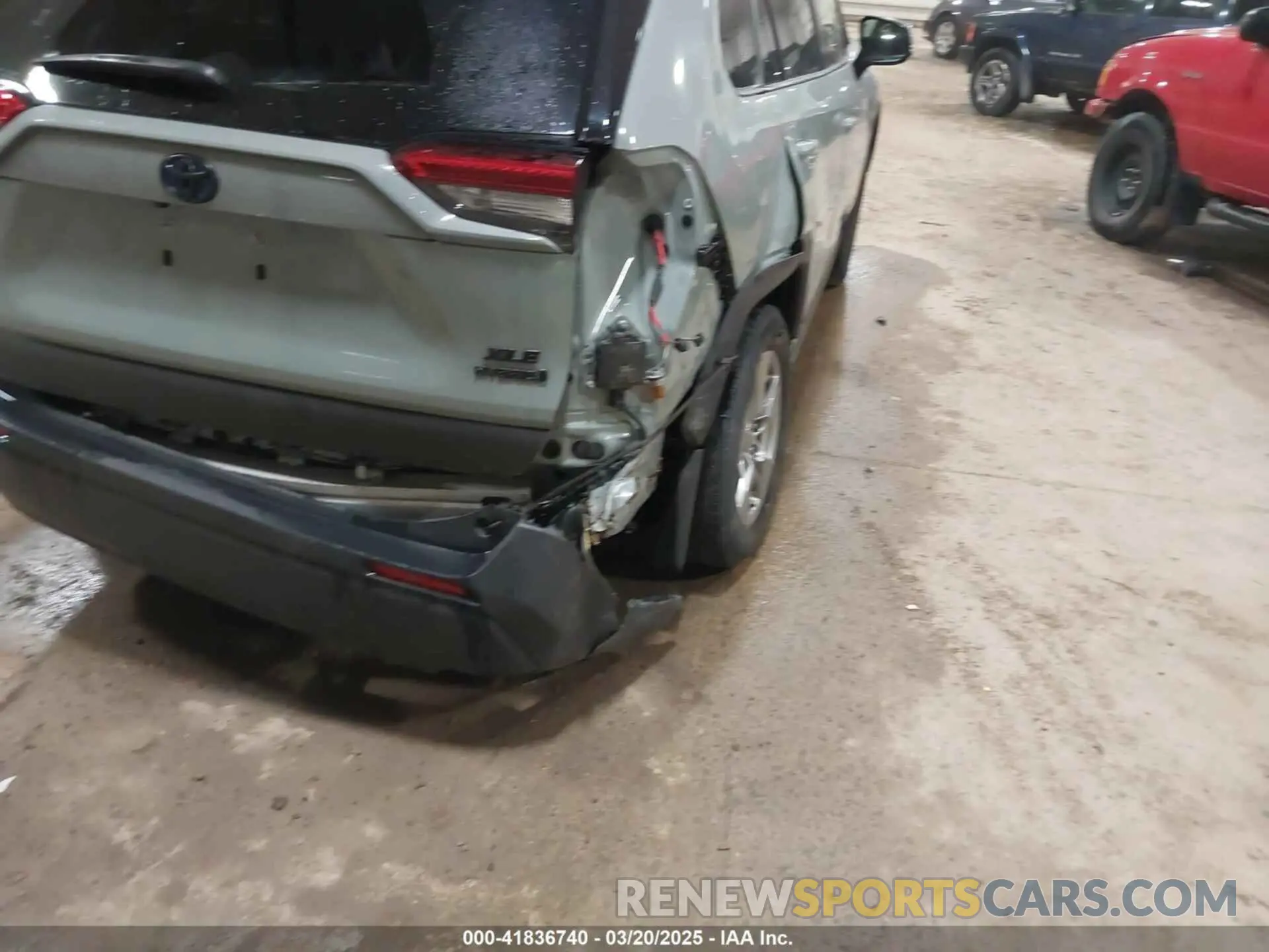 6 Фотография поврежденного автомобиля JTMRWRFV2PD572736 TOYOTA RAV4 HYBRID 2023