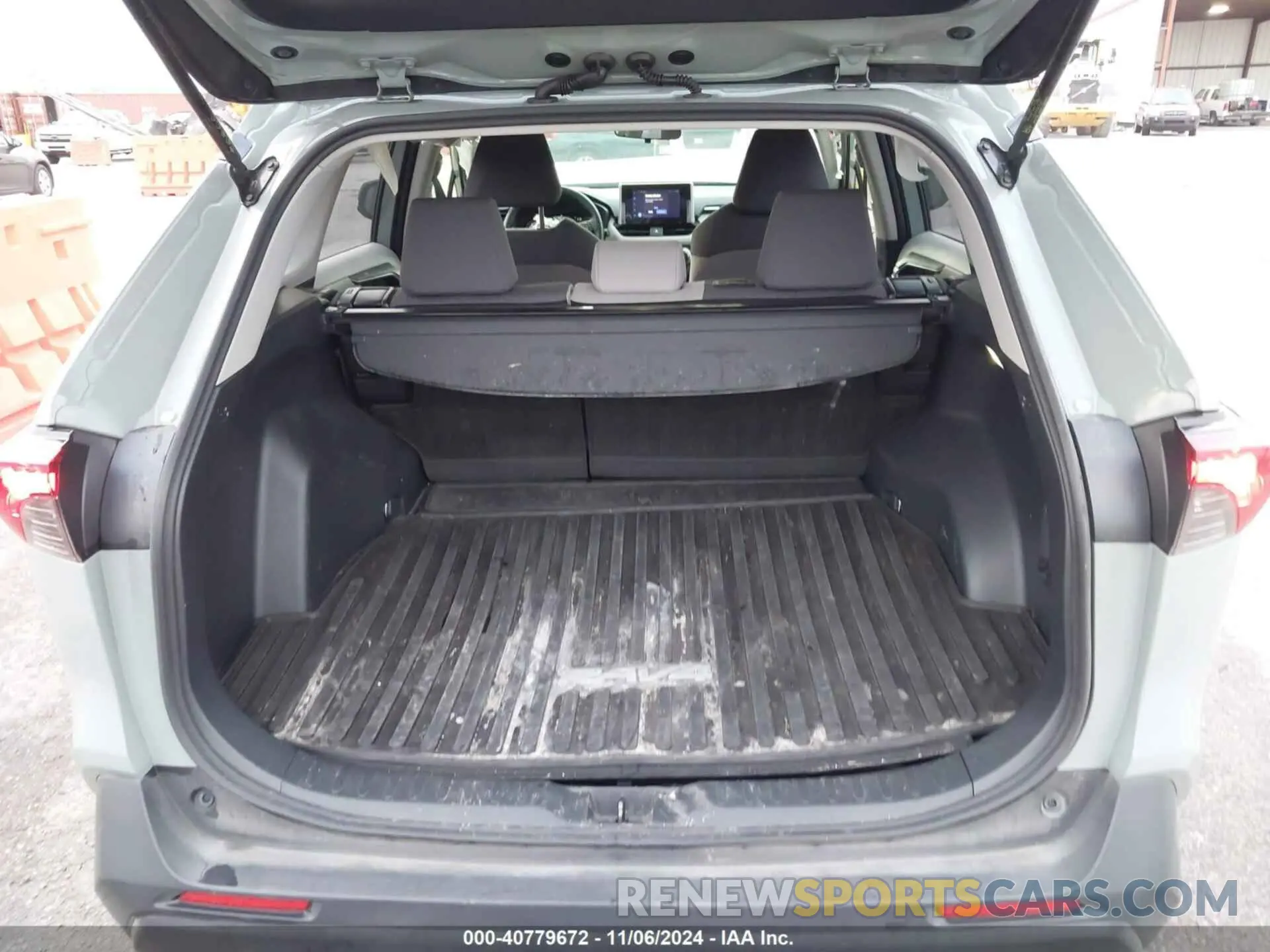 17 Photograph of a damaged car JTMRWRFV9PD196505 TOYOTA RAV4 HYBRID 2023