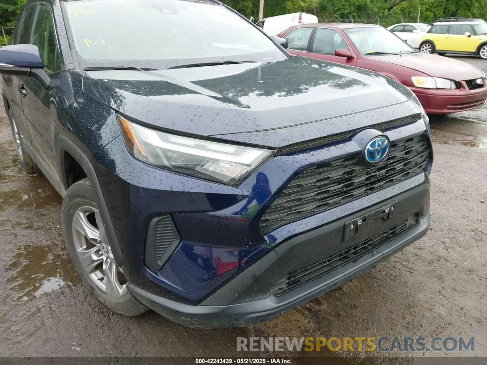 6 Photograph of a damaged car JTMRWRFVXPD572094 TOYOTA RAV4 HYBRID 2023