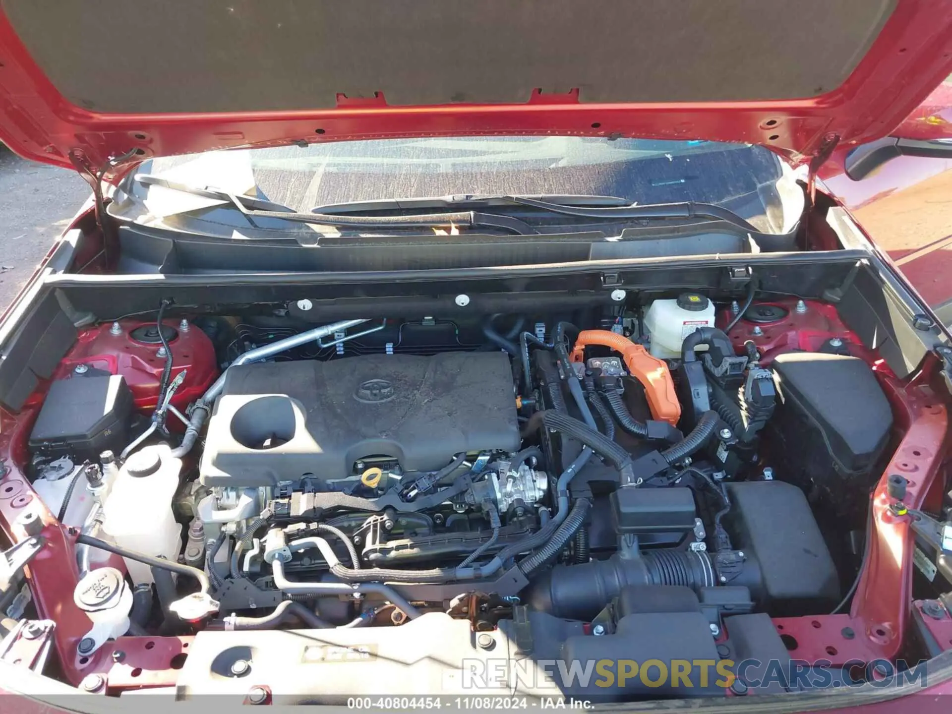 10 Photograph of a damaged car 2T3B6RFV1RW057055 TOYOTA RAV4 HYBRID 2024