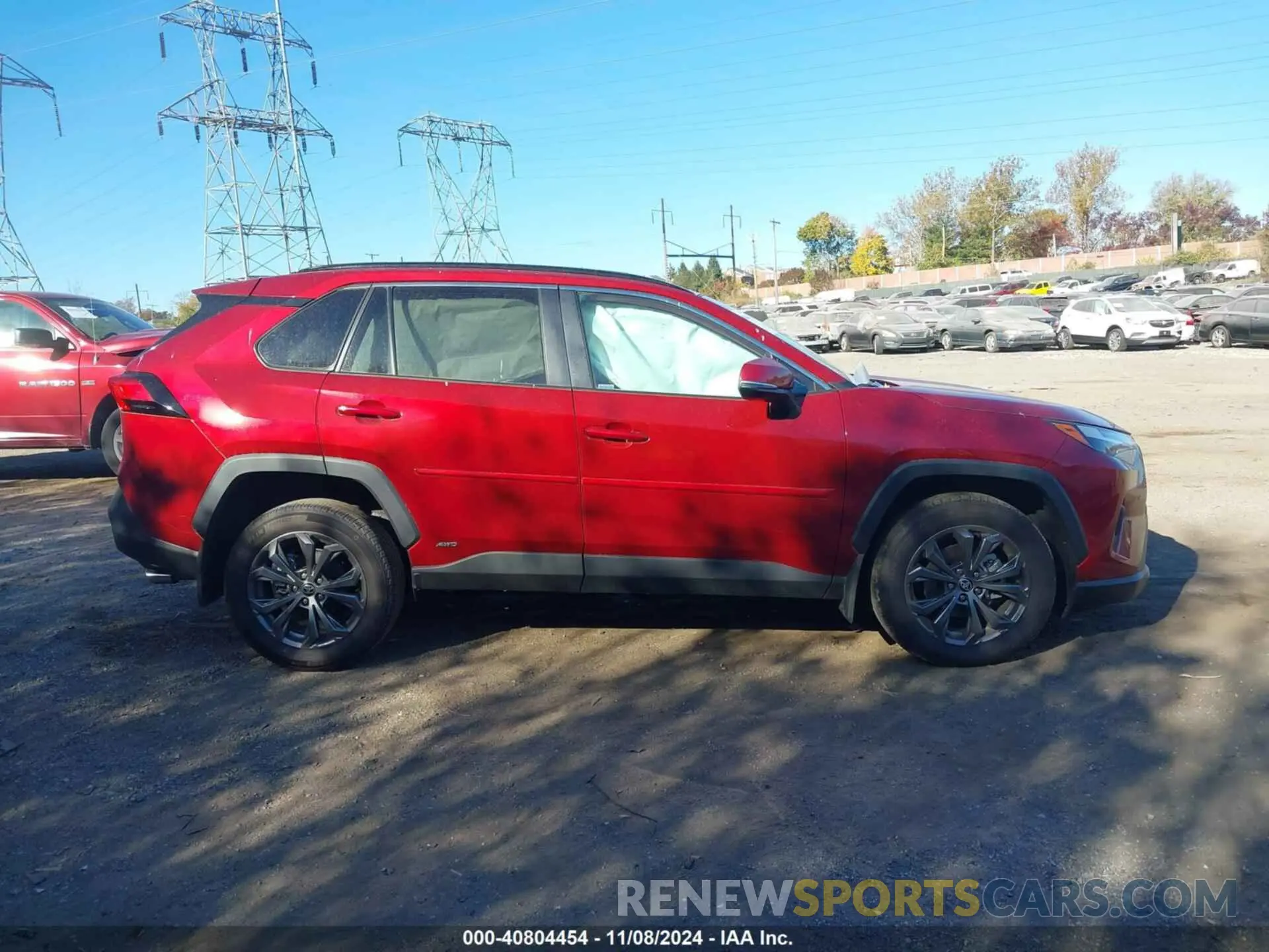 13 Photograph of a damaged car 2T3B6RFV1RW057055 TOYOTA RAV4 HYBRID 2024
