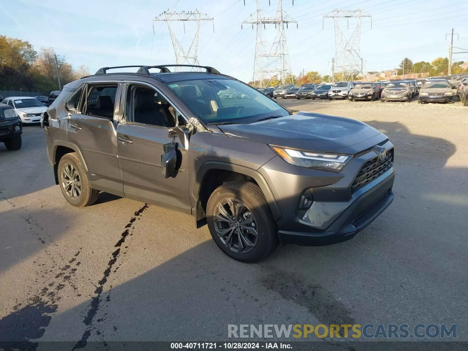 1 Фотография поврежденного автомобиля 2T3B6RFV3RW047207 TOYOTA RAV4 HYBRID 2024