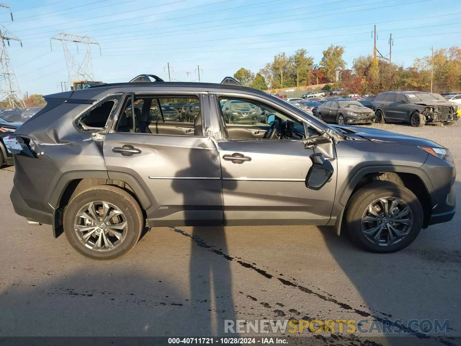 13 Фотография поврежденного автомобиля 2T3B6RFV3RW047207 TOYOTA RAV4 HYBRID 2024